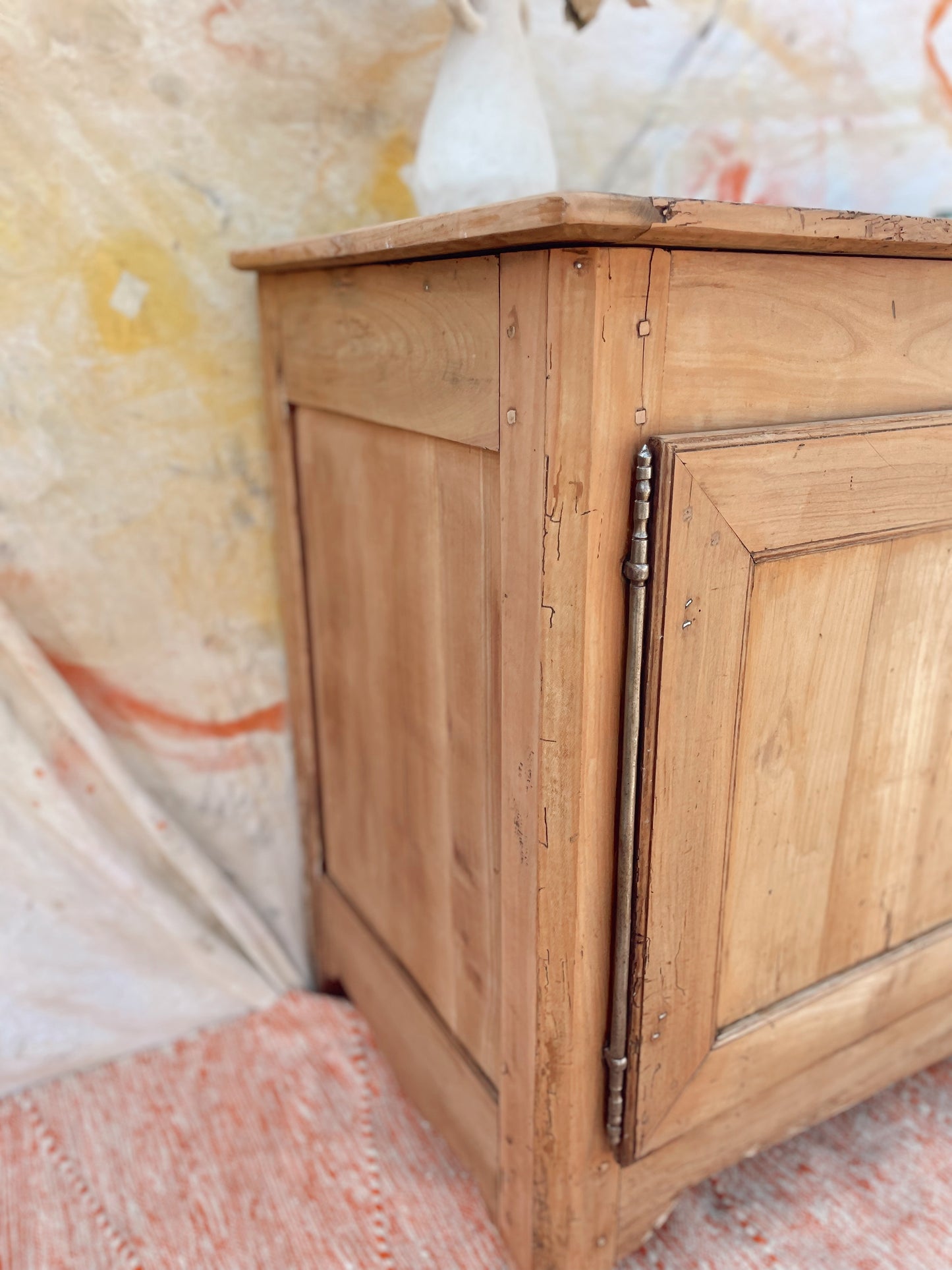 Buffet vintage rustique et classique