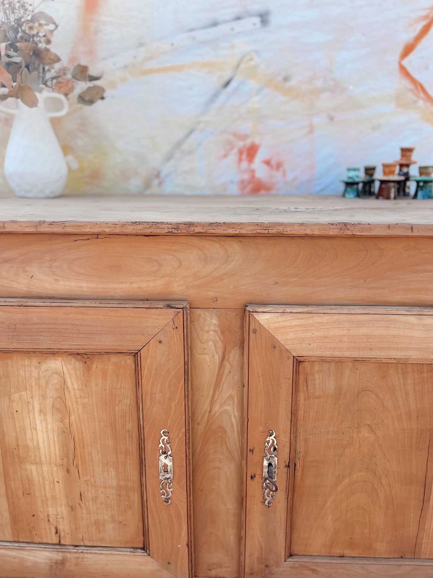 Buffet vintage rustique et classique