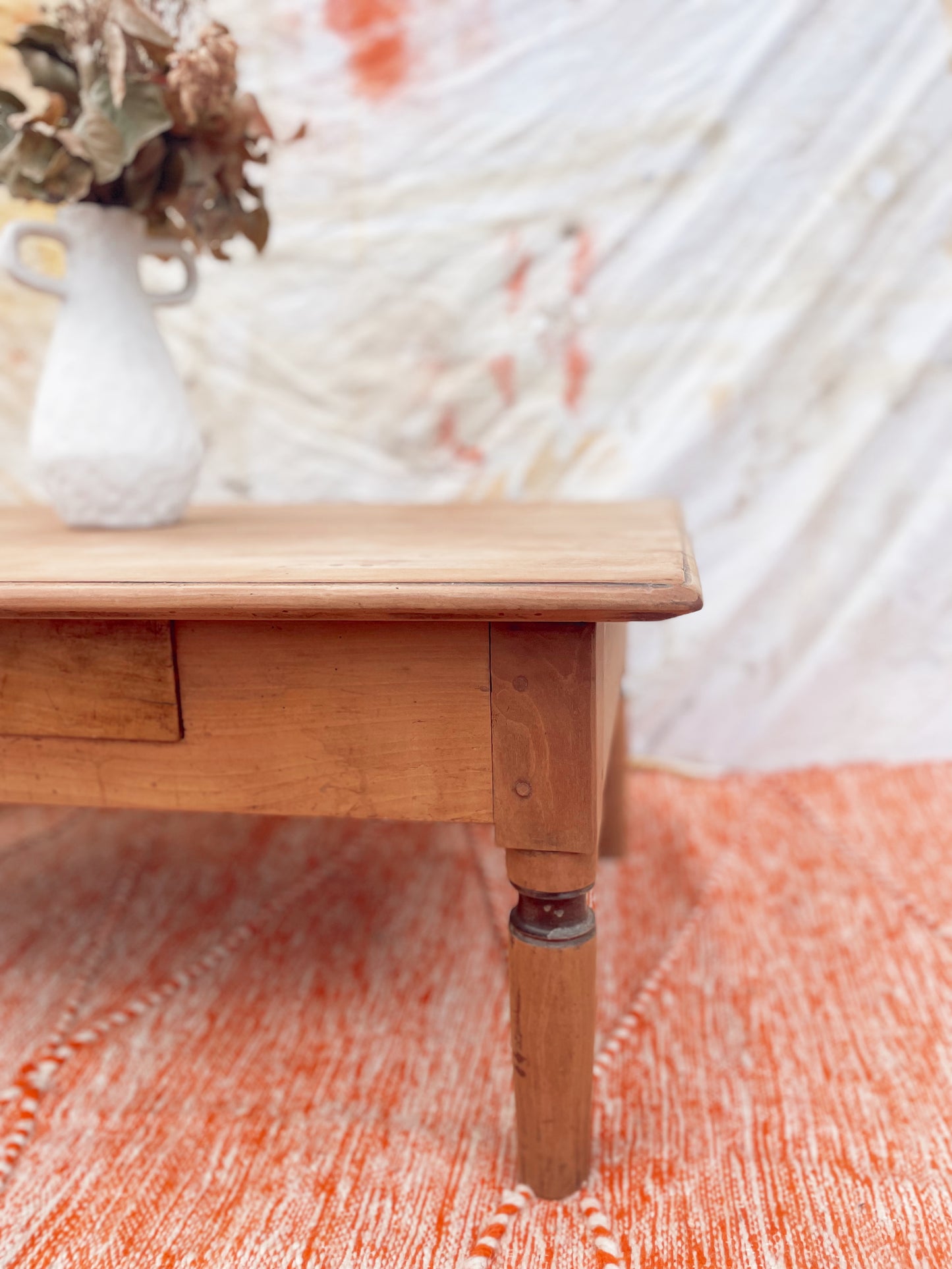Table basse vintage bois brut