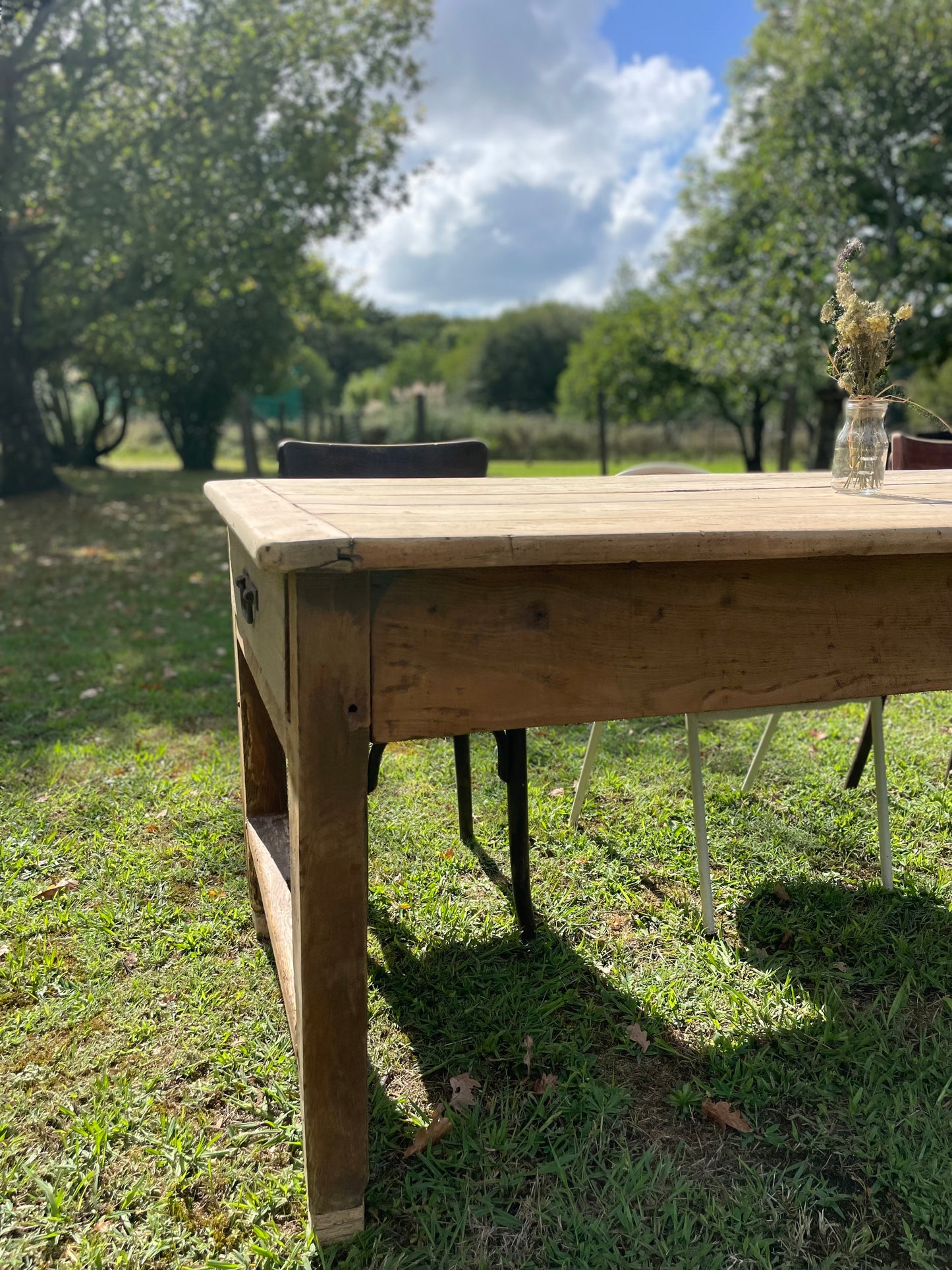 Magnifique table de ferme ancienne en chêne – 2m avec 2 tiroirs