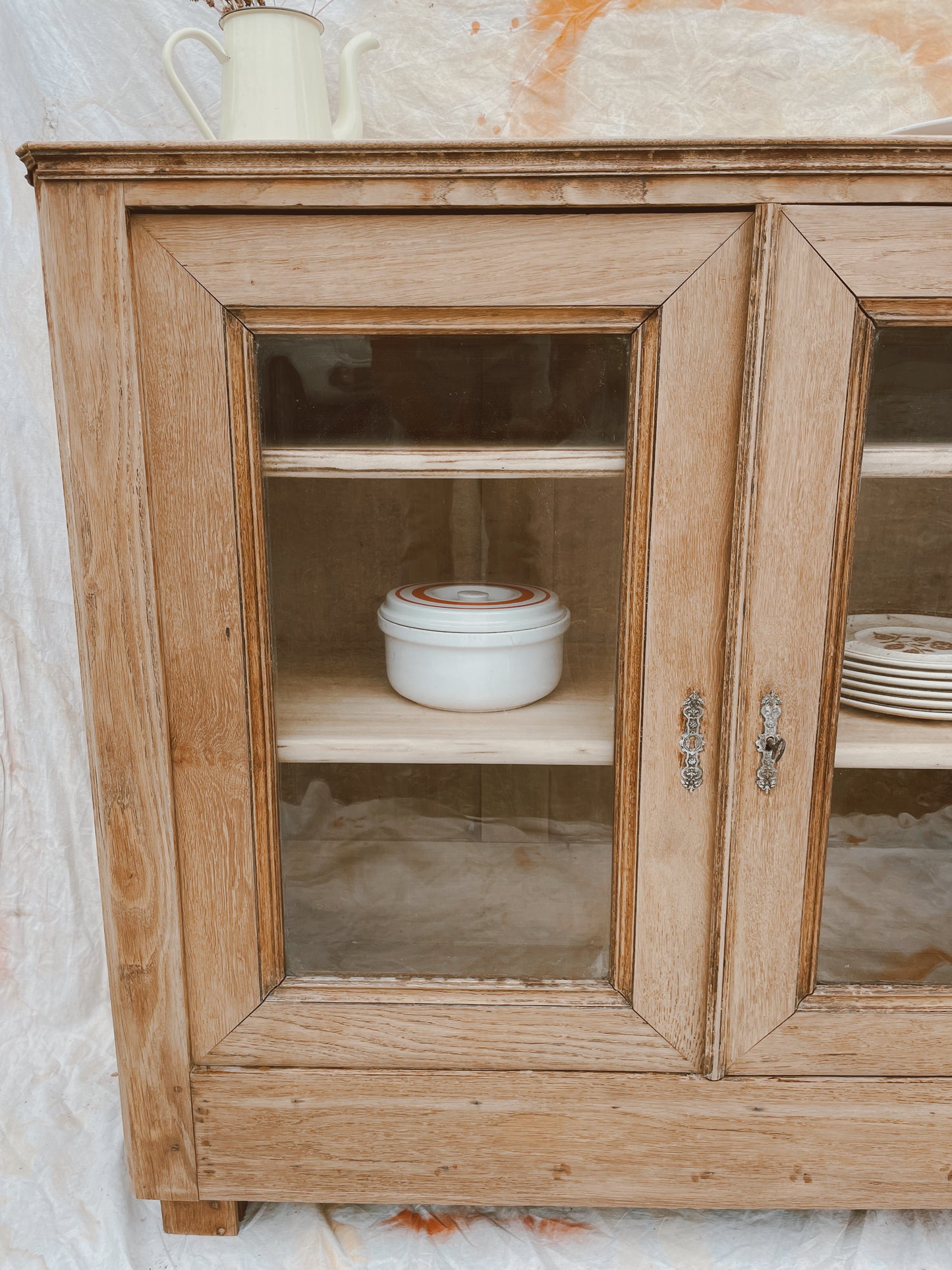 Buffet / vaisselier vitrine bois brut