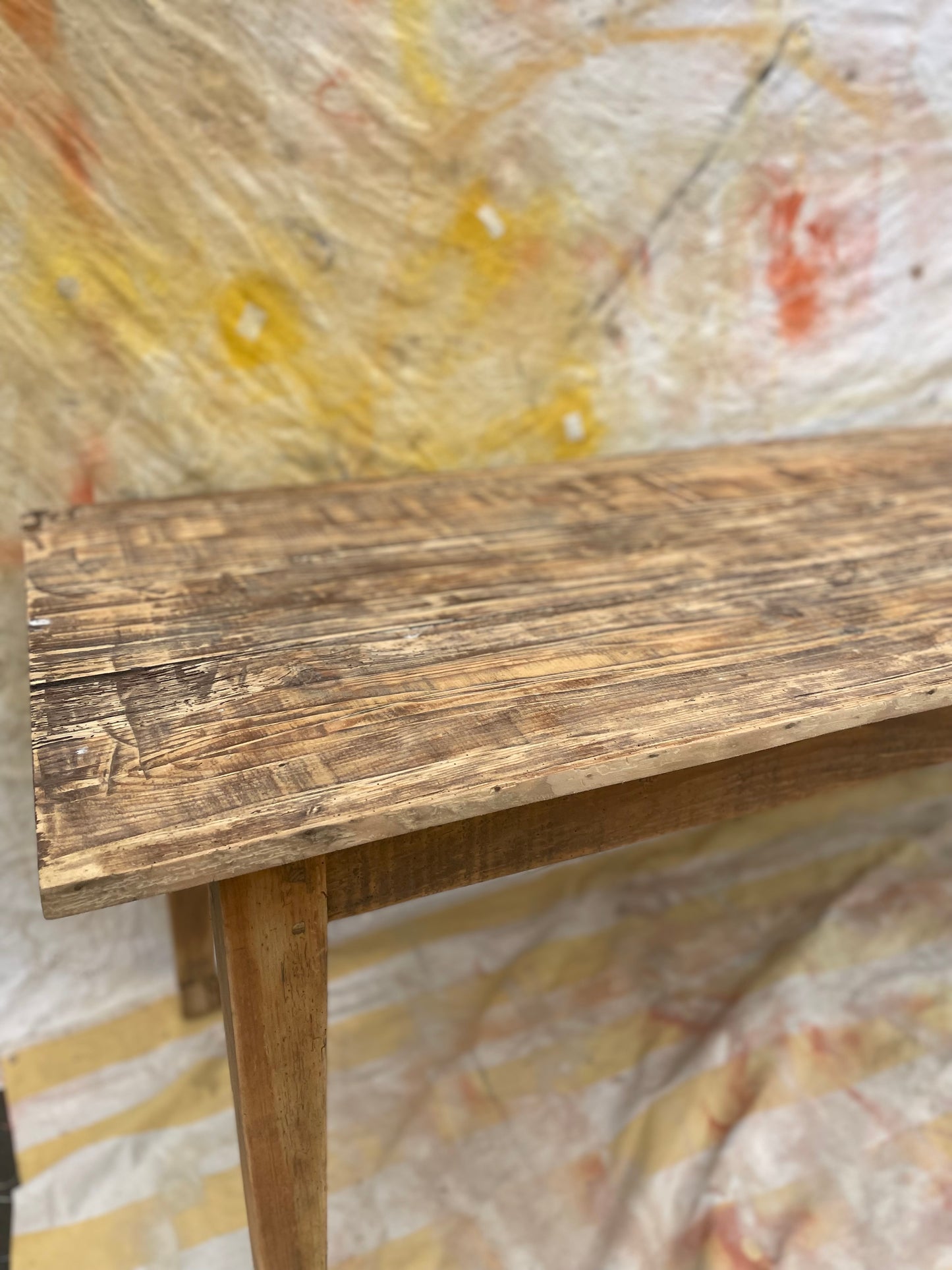 Grande table de vigneron ancienne en bois massif – 230 x 75 x 75 cm