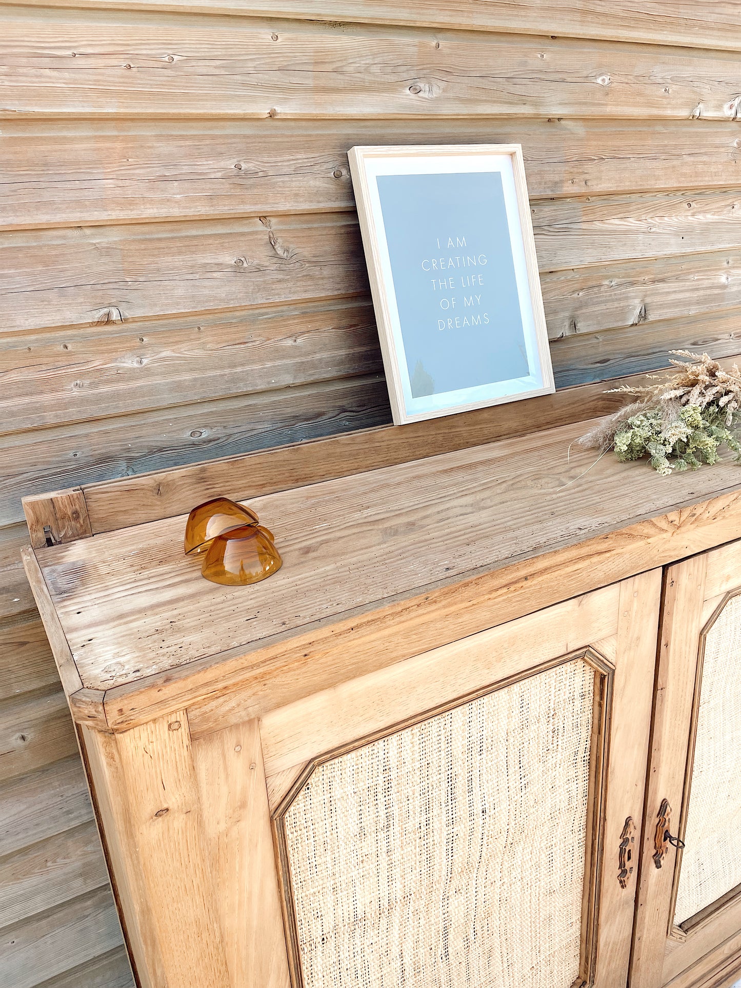 Buffet vaisselier parisien Bois Brut et Raphia