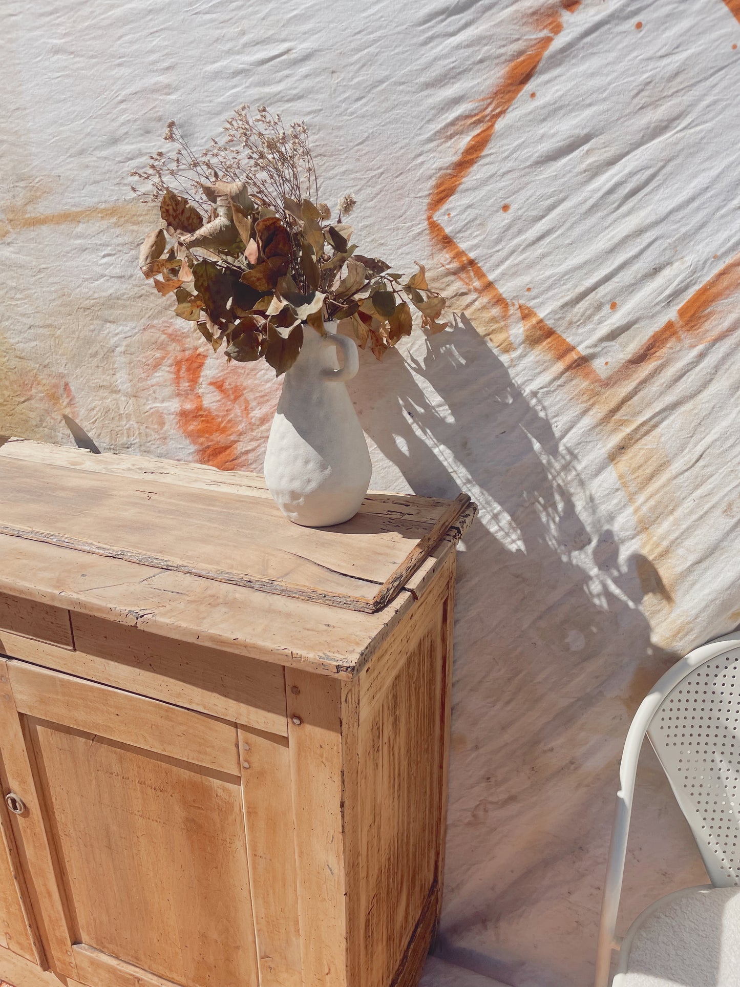 Buffet parisien vintage bois brut boheme et rustique