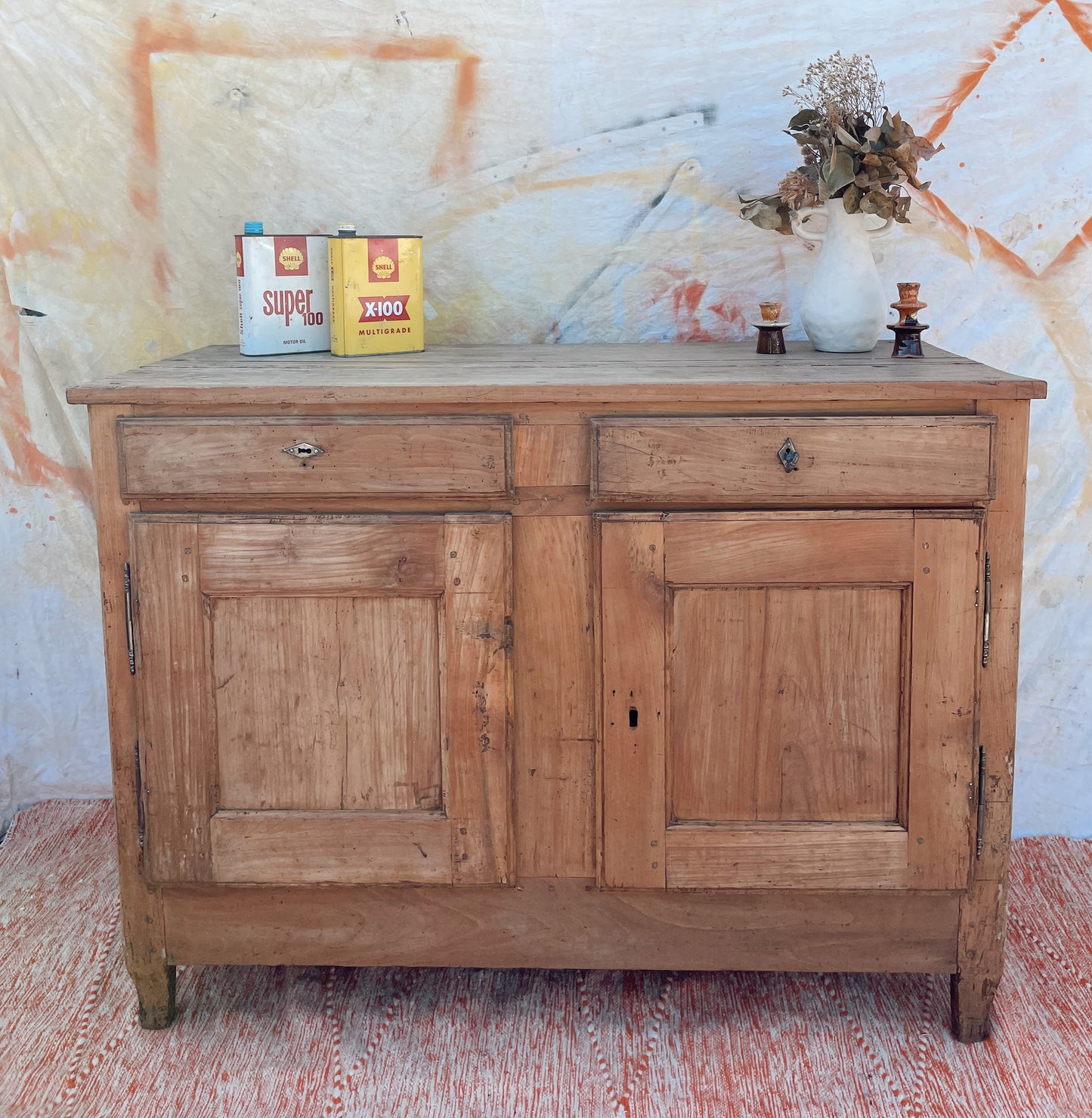Buffet vintage rustique