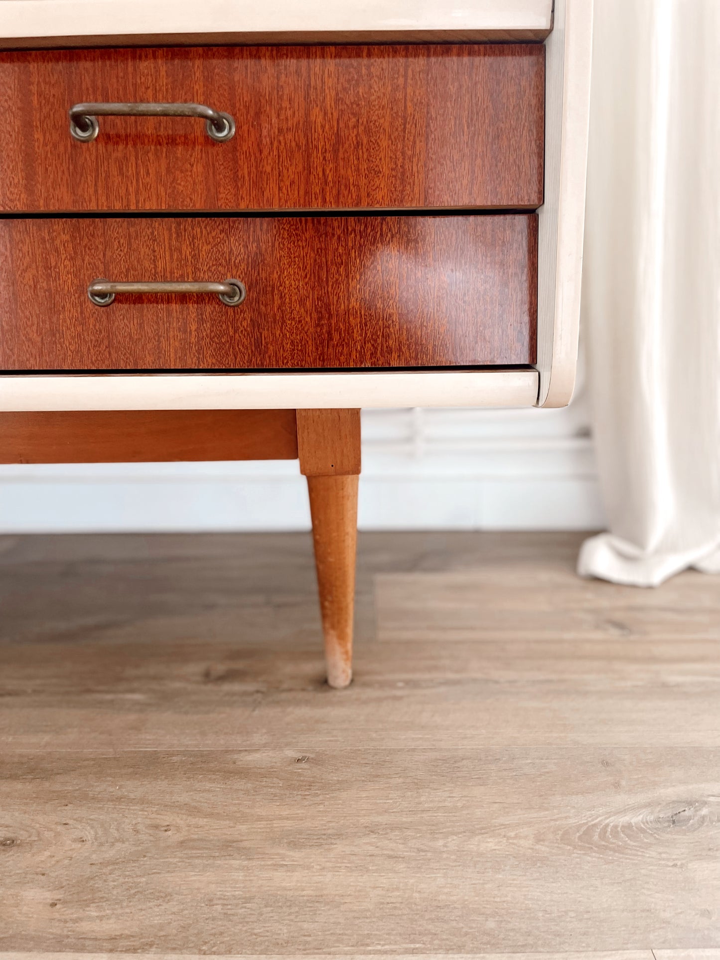 Enfilade vintage annees 60