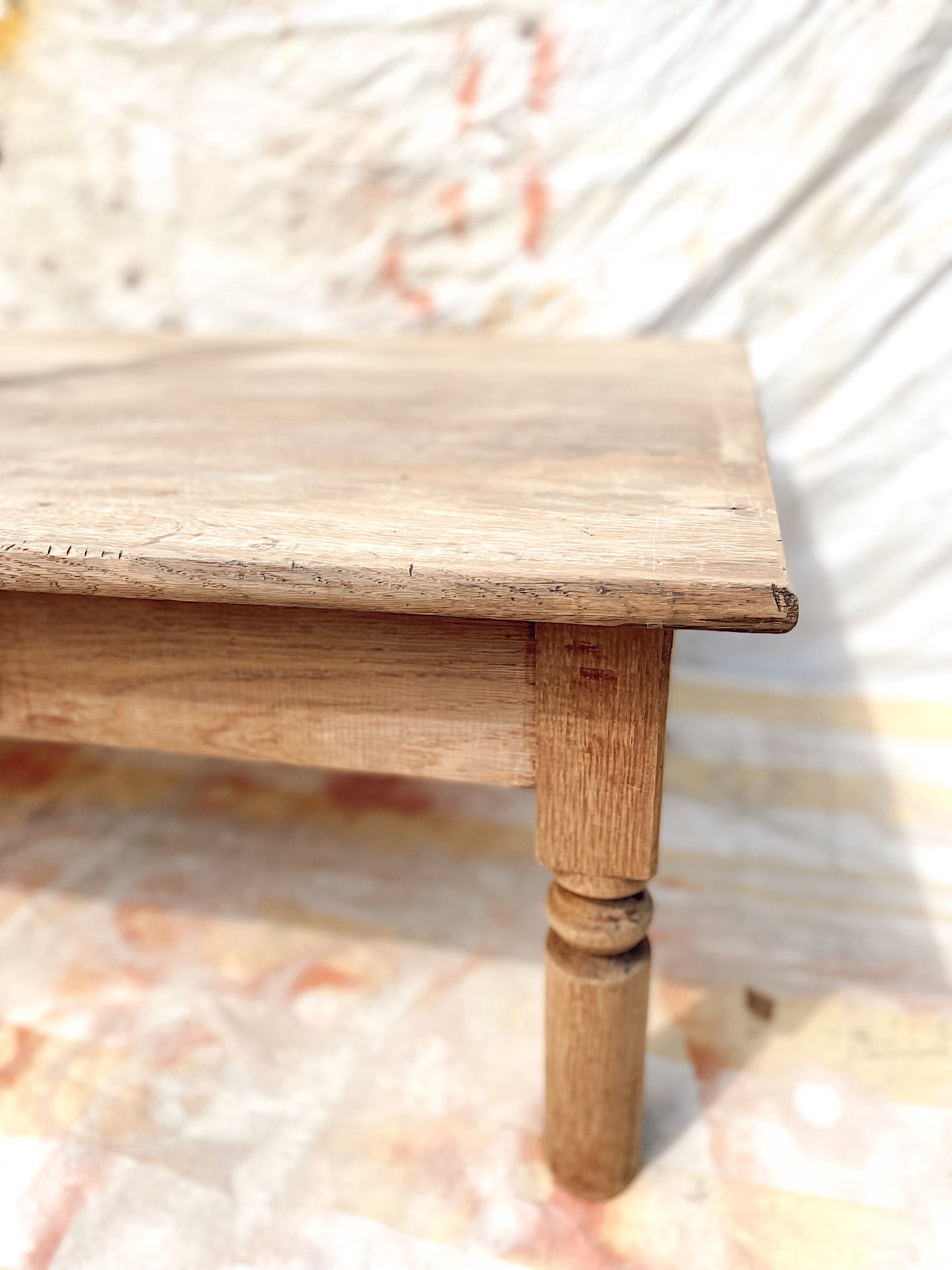 Grande table basse ferme ancienne en bois brut