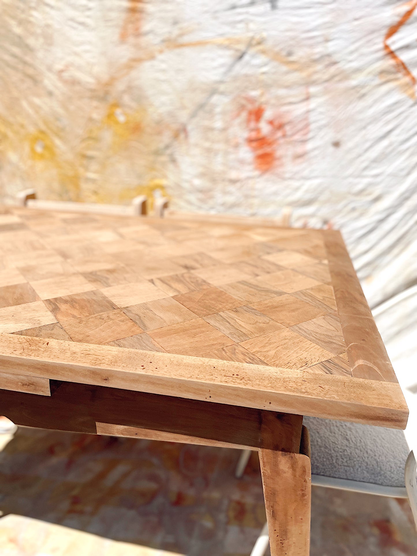 Table rectangulaire brutaliste en bois avec rallonges 230cm