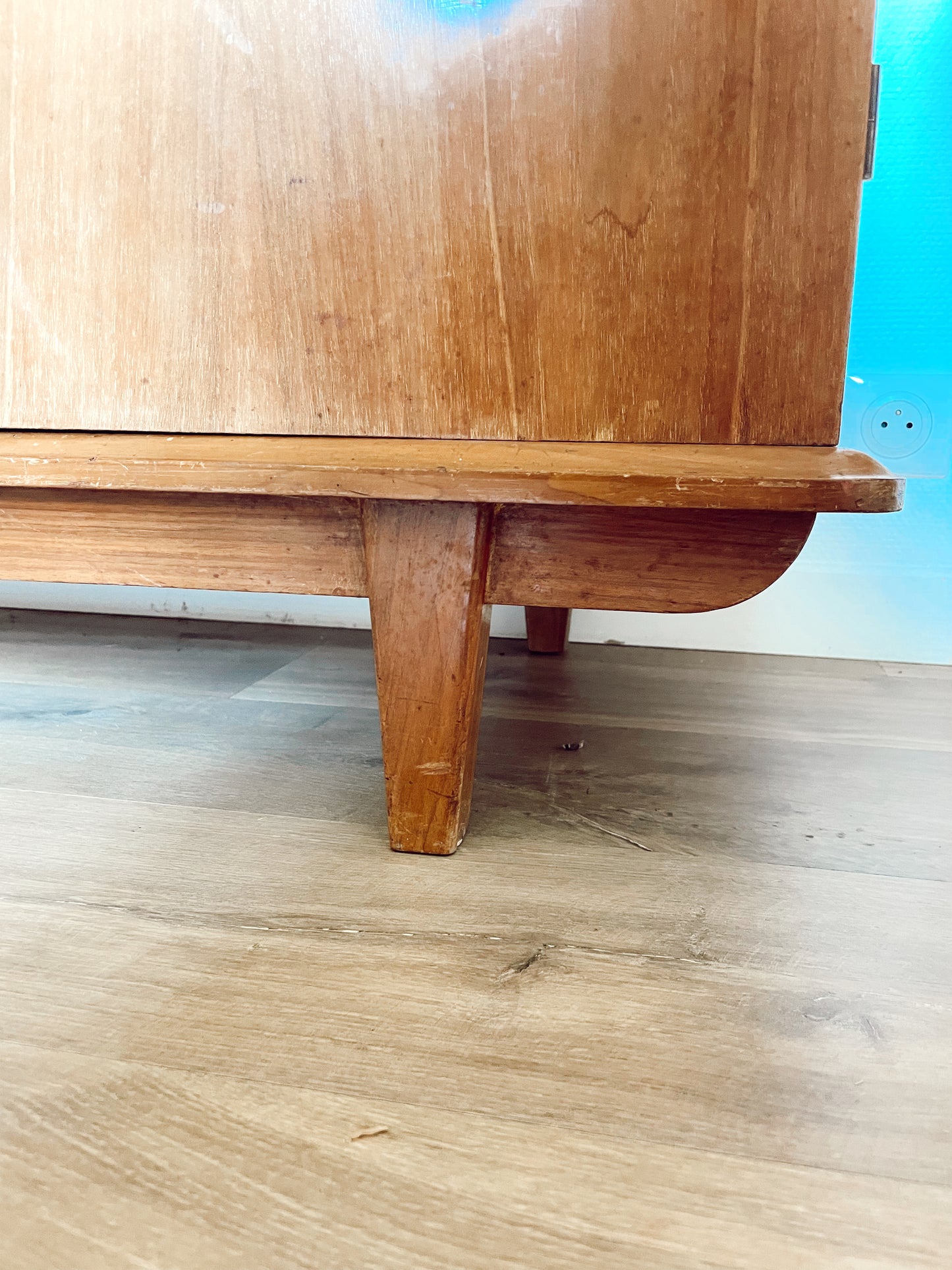 Armoire / Vitrine vintage scandinave années 60