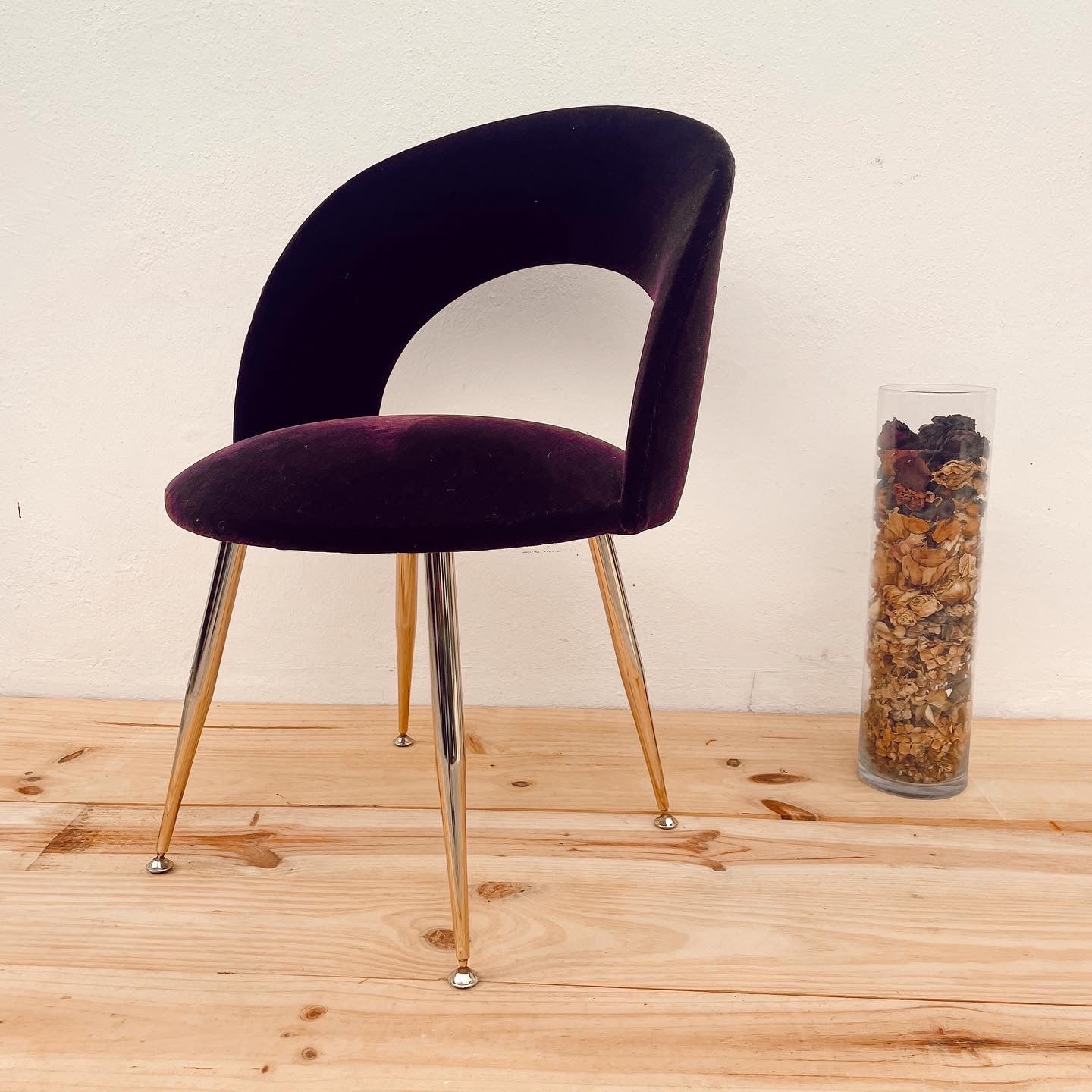"Cocktail de Violettes" Fauteuil années 60