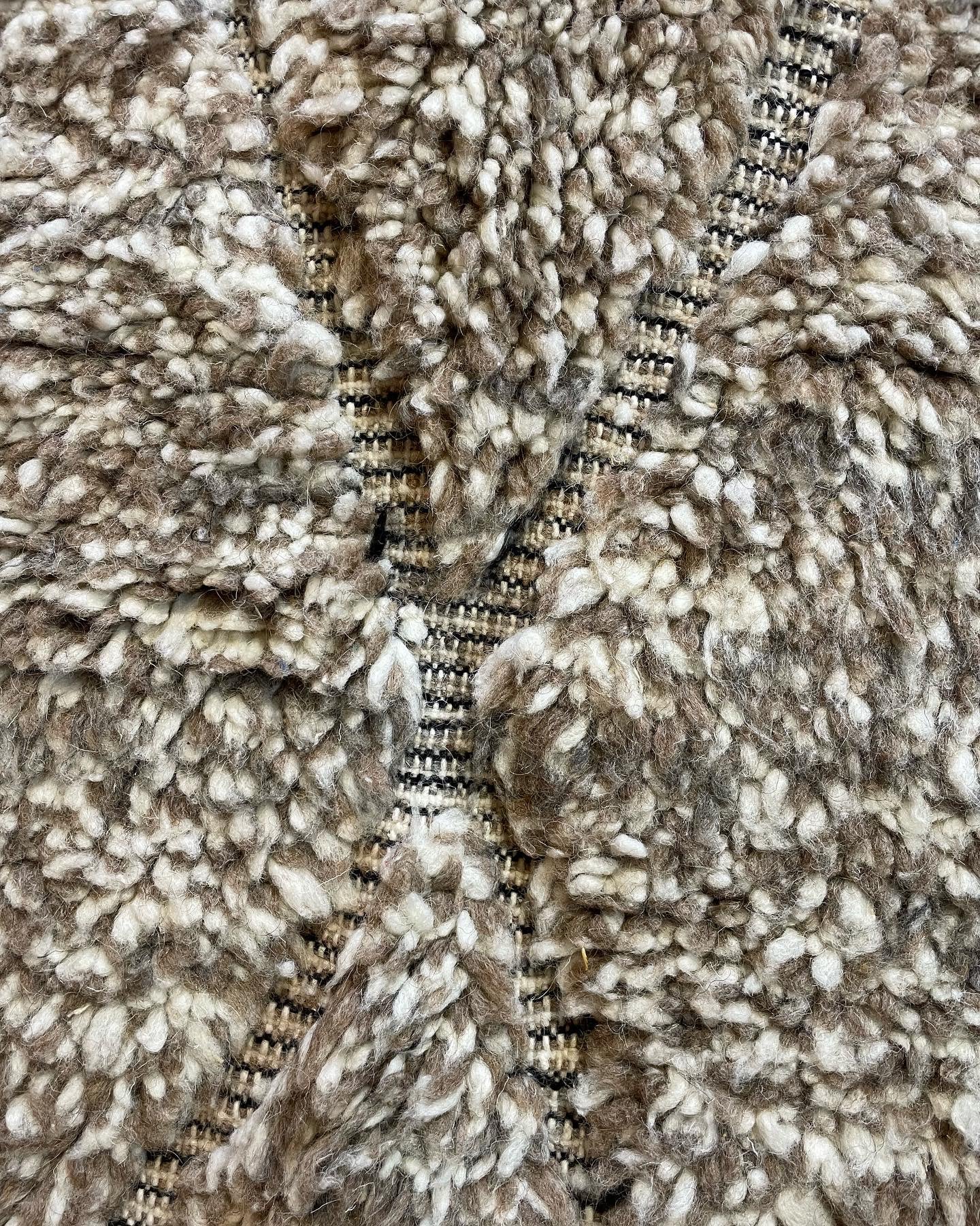 Tapis berbère marocain traditionnel Béni Ouarain