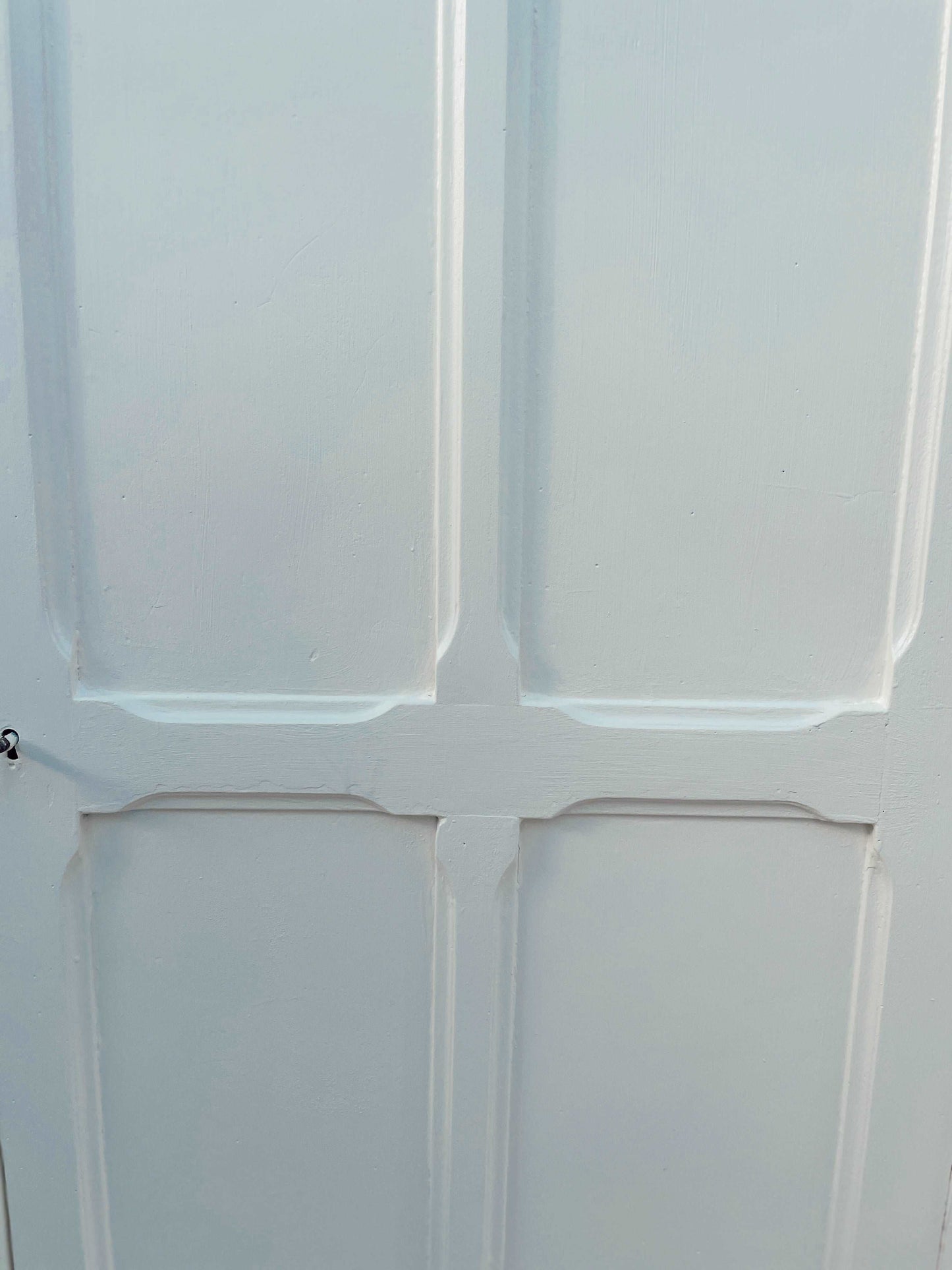 Petite armoire parisienne vintage