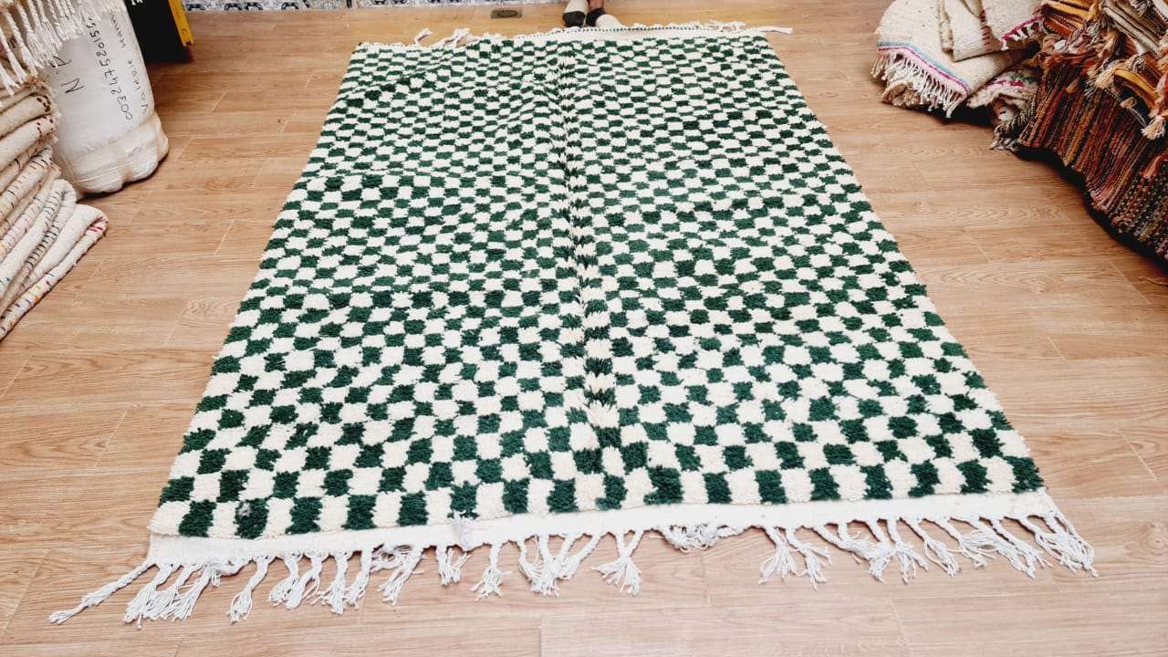 Tapis Damier Béni Ouarain vert bouteille