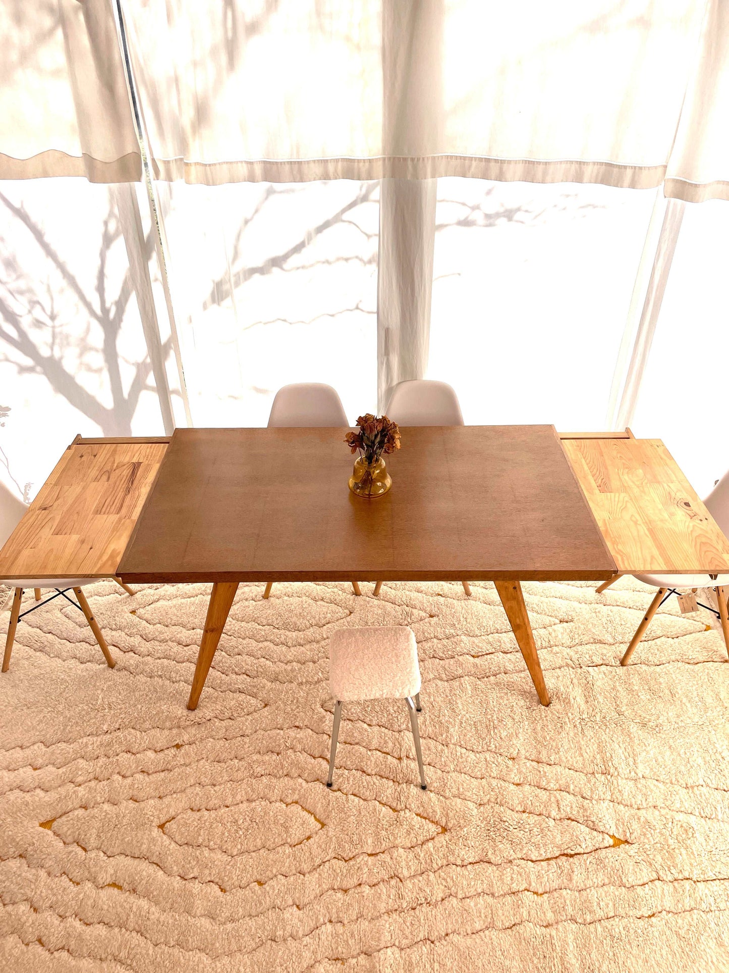 Table vintage pieds compas style scandinave