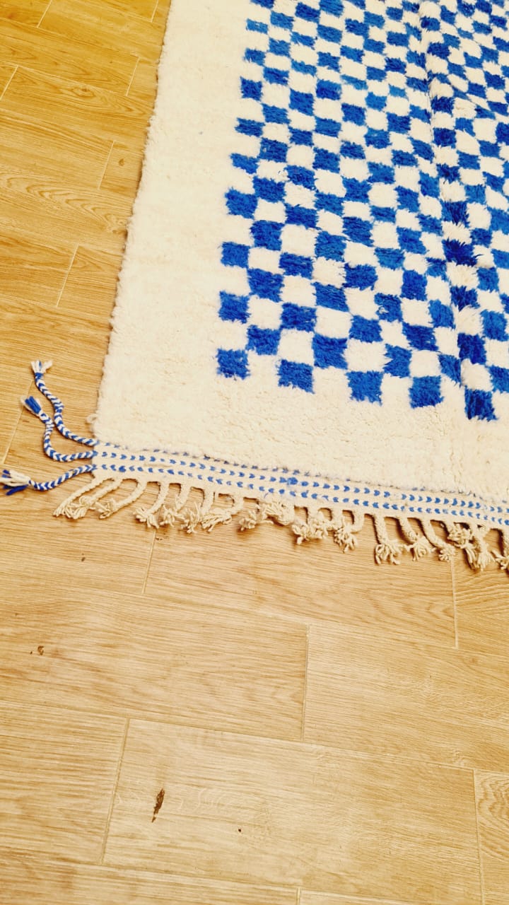 Tapis Damier Béni Ouarain bleu majorelle