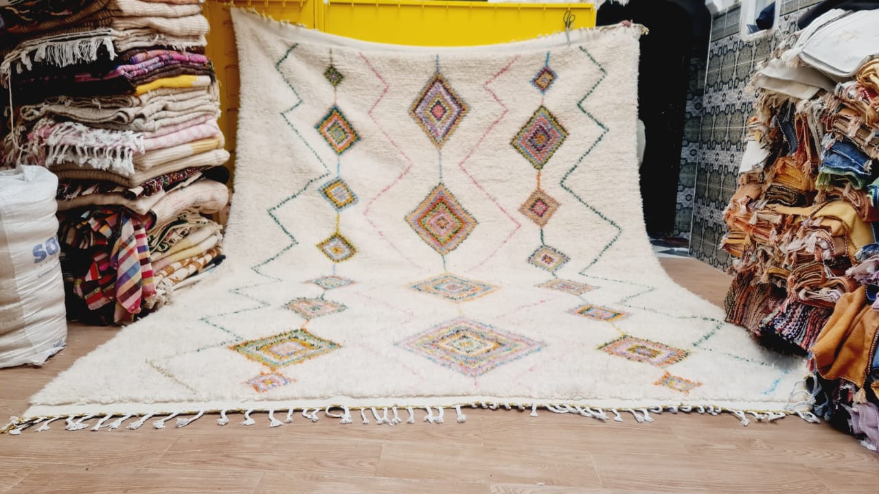 « Azibig », grand Tapis berbère Azilal