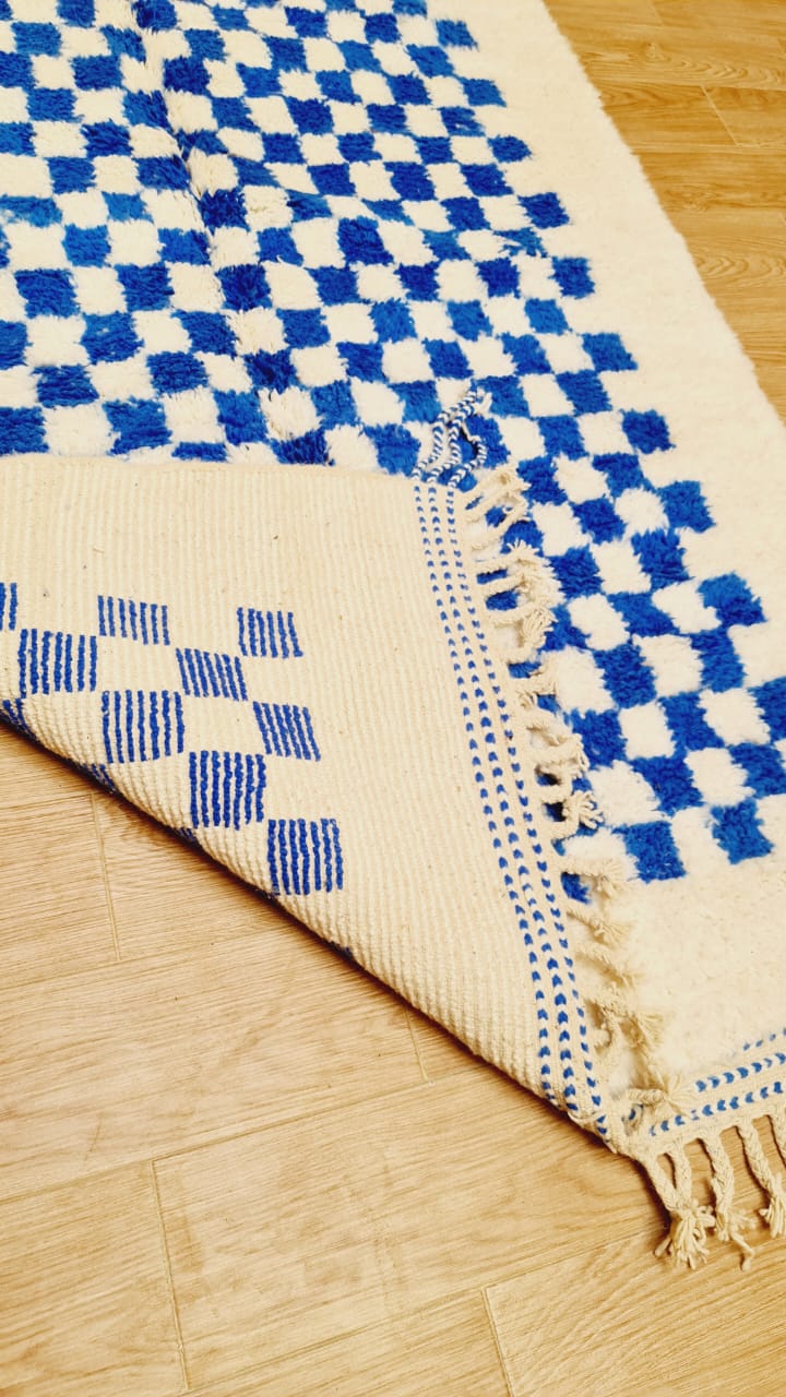 Tapis Damier Béni Ouarain bleu majorelle