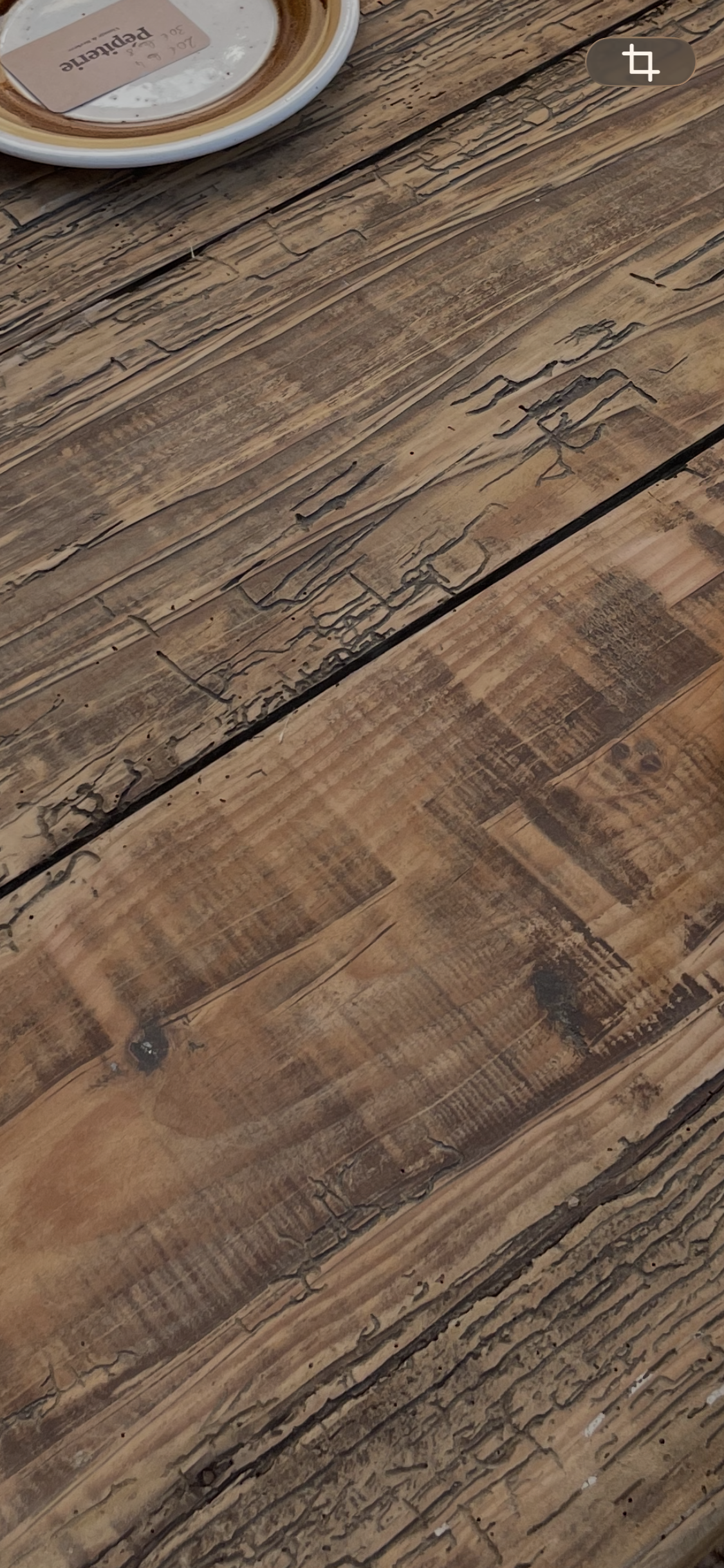 Table de Ferme Basque — L’Âme des Grandes Tablées
Pin des Landes · Fin XIXe siècle · 230 × 75 × 75 cm