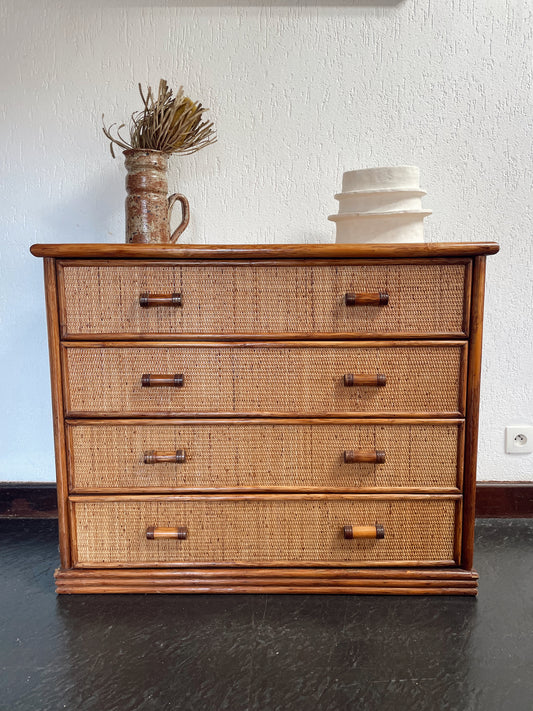 Commode vintage en rotin et cannage – 4 tiroirs