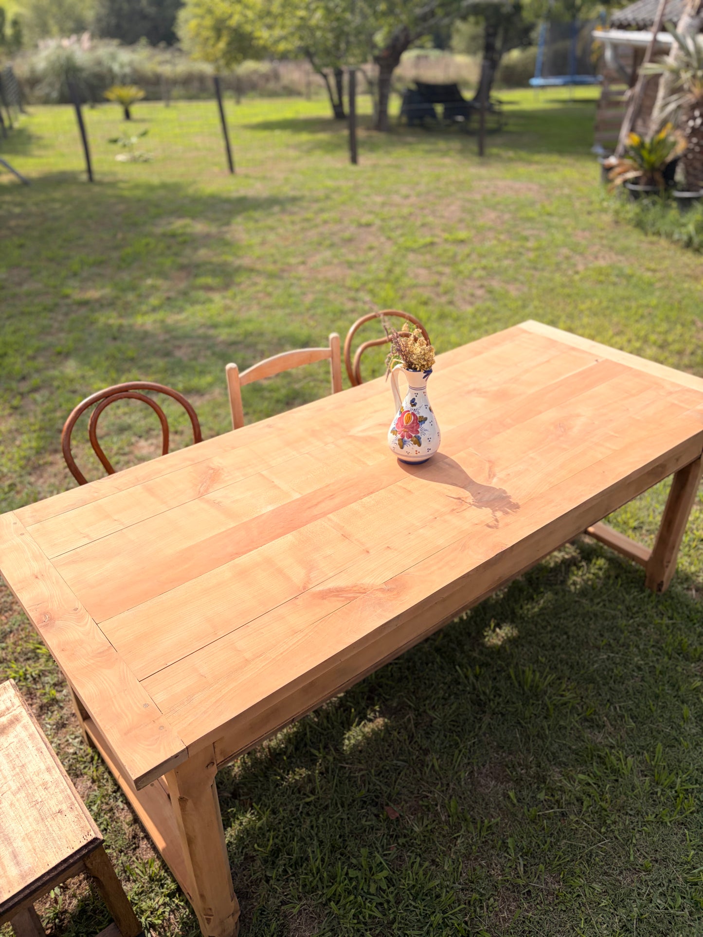 Table de ferme vintage en bois massif – 200 cm – 2 grands tiroirs