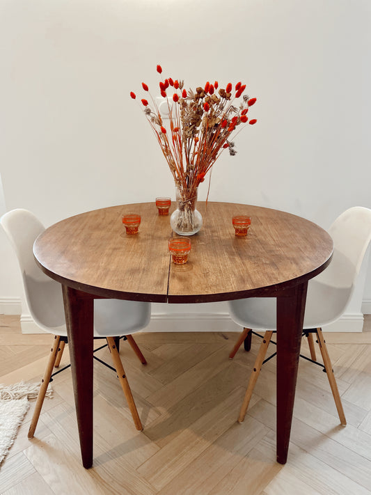 Table ronde vintage style scandinave