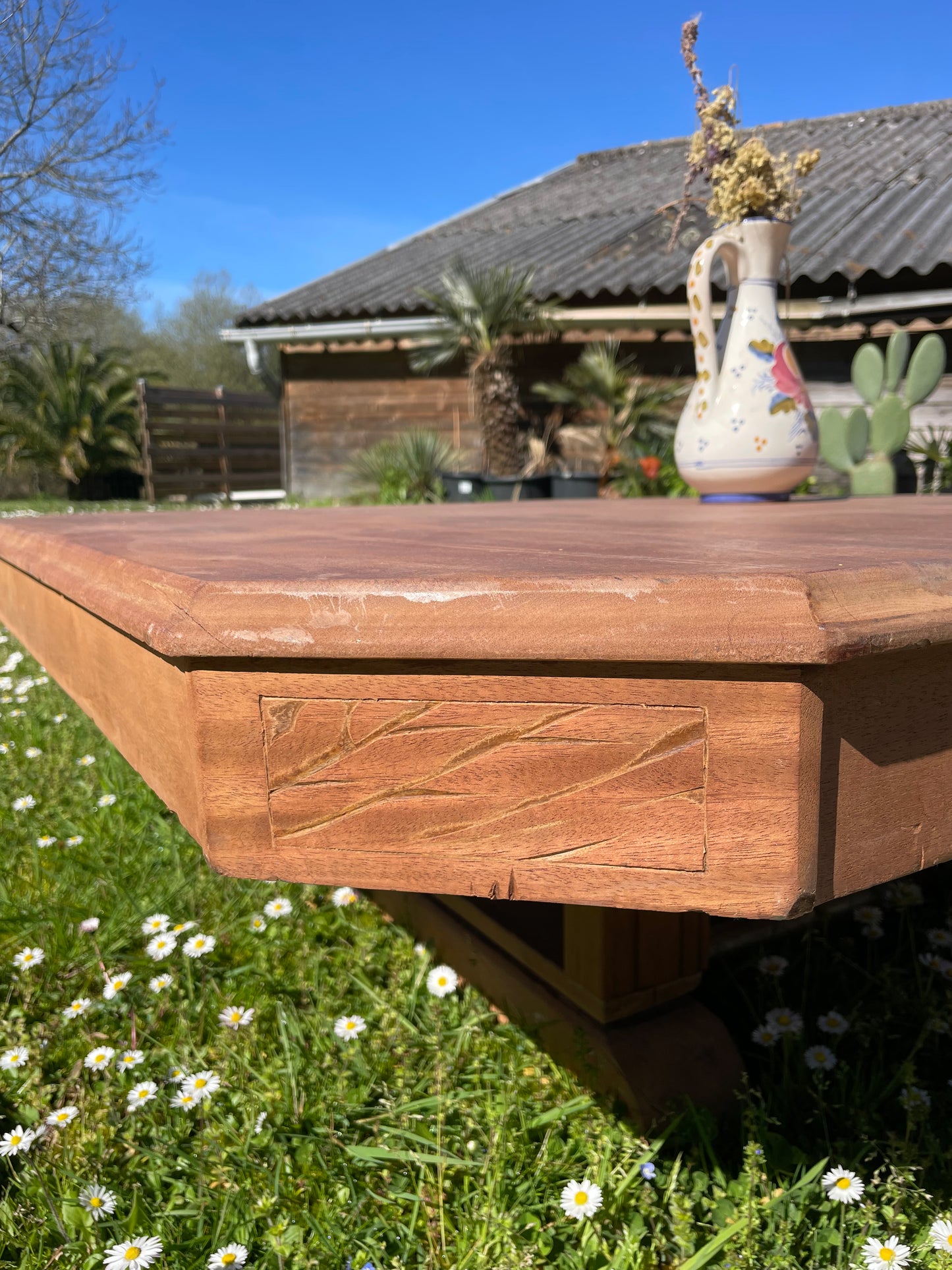 Grande table basse vintage en bois – table basse bohème