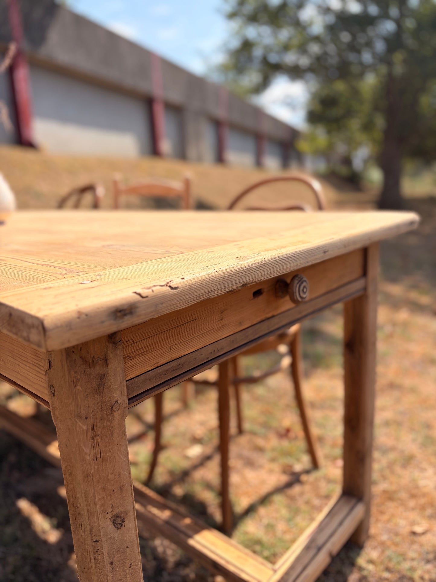 Ancienne table de ferme en bois massif – 200 cm – 3 tiroirs