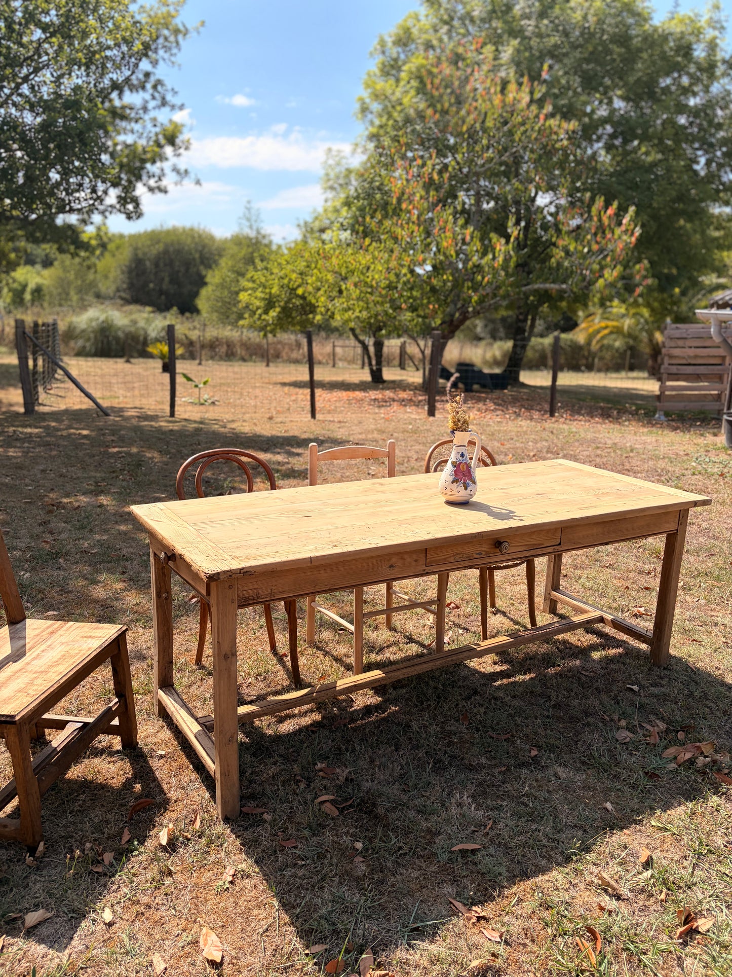 Ancienne table de ferme en bois massif – 200 cm – 3 tiroirs