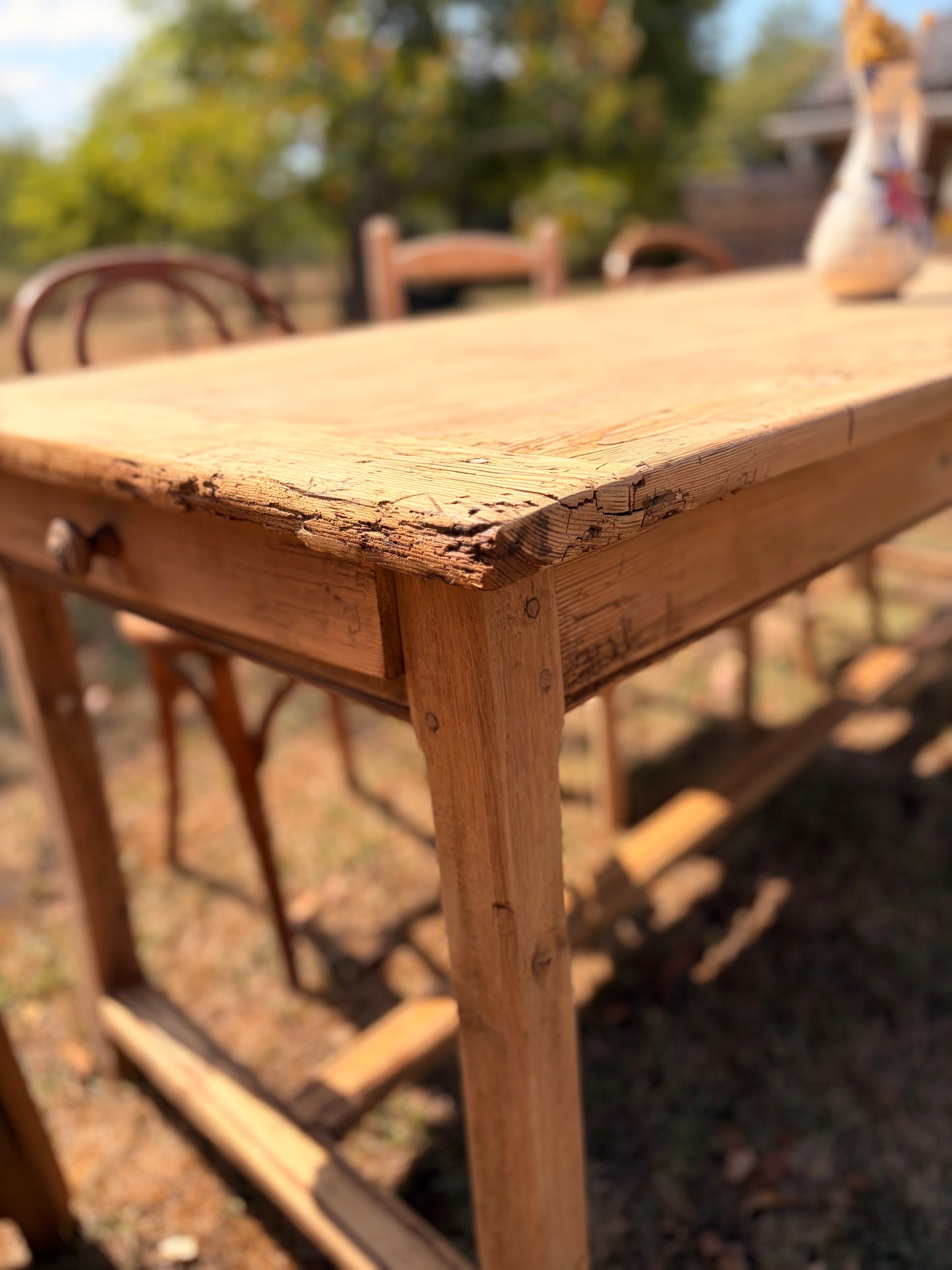 Ancienne table de ferme en bois massif – 200 cm – 3 tiroirs