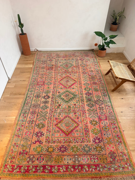 Magnifique grand Tapis berbère Beni M’Guild vintage