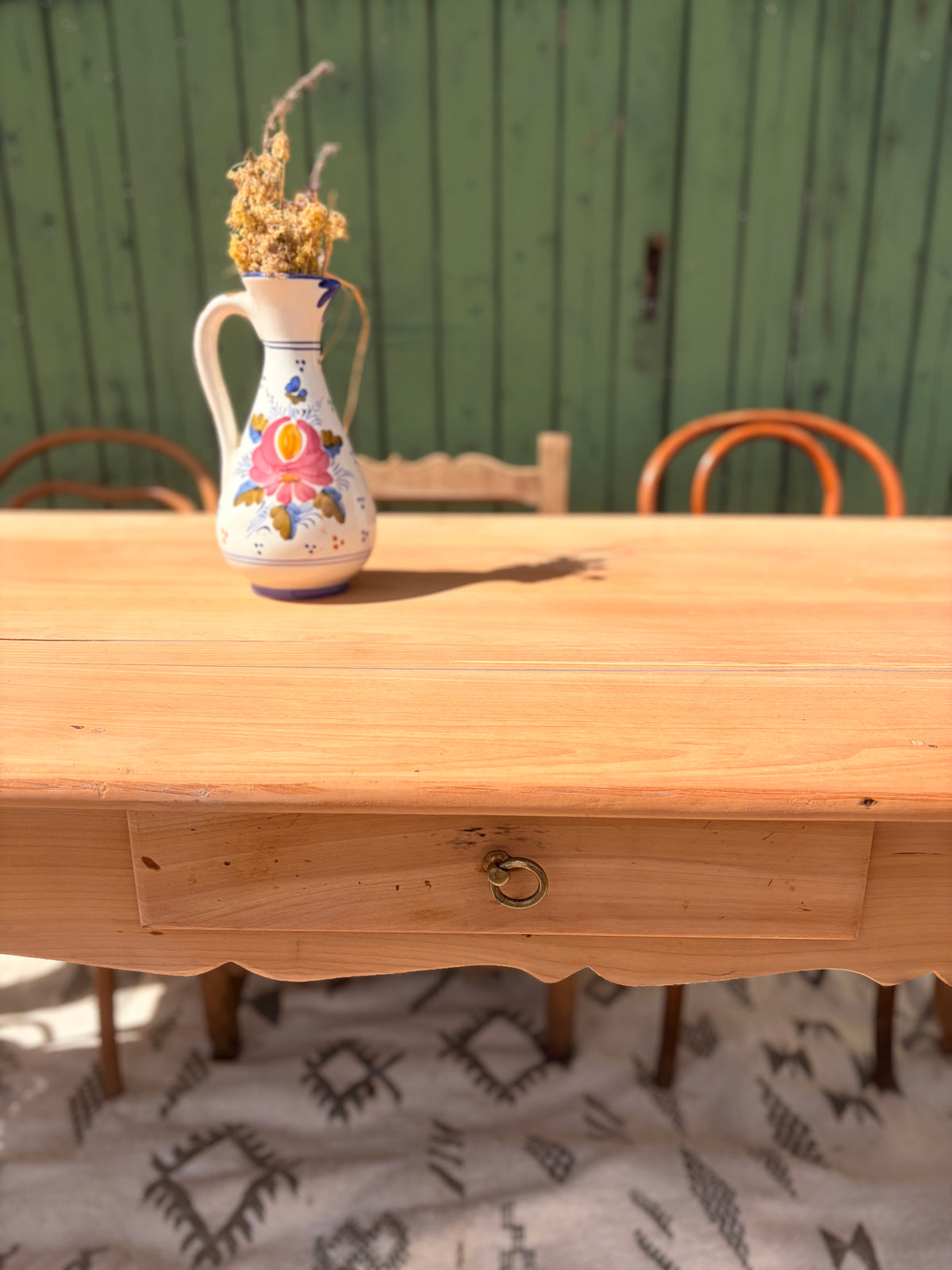 Table de ferme ancienne en bois avec rallonge coulissante – 180 cm