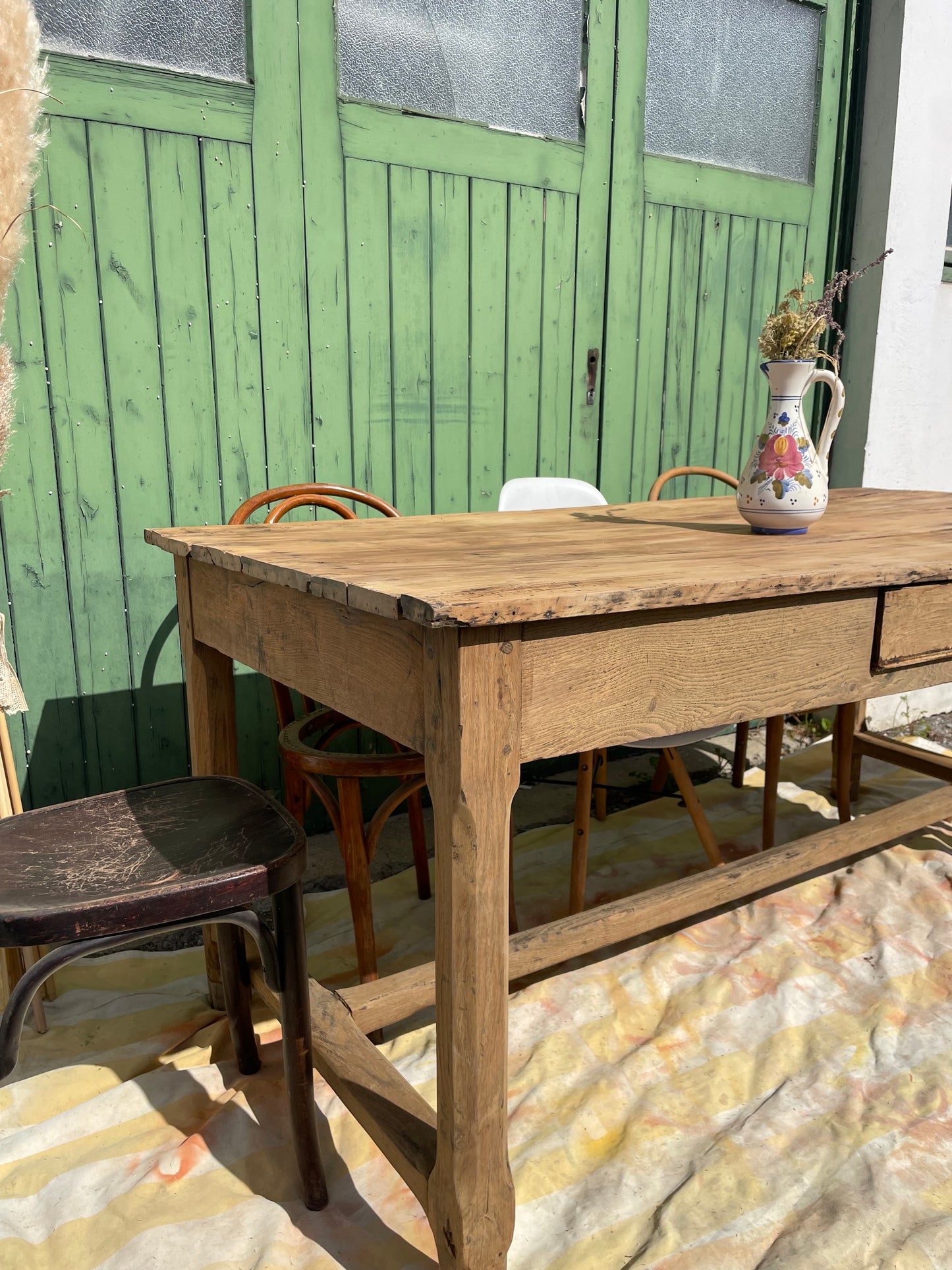 Table de ferme rustique et vintage bois brut décapé 180cm
