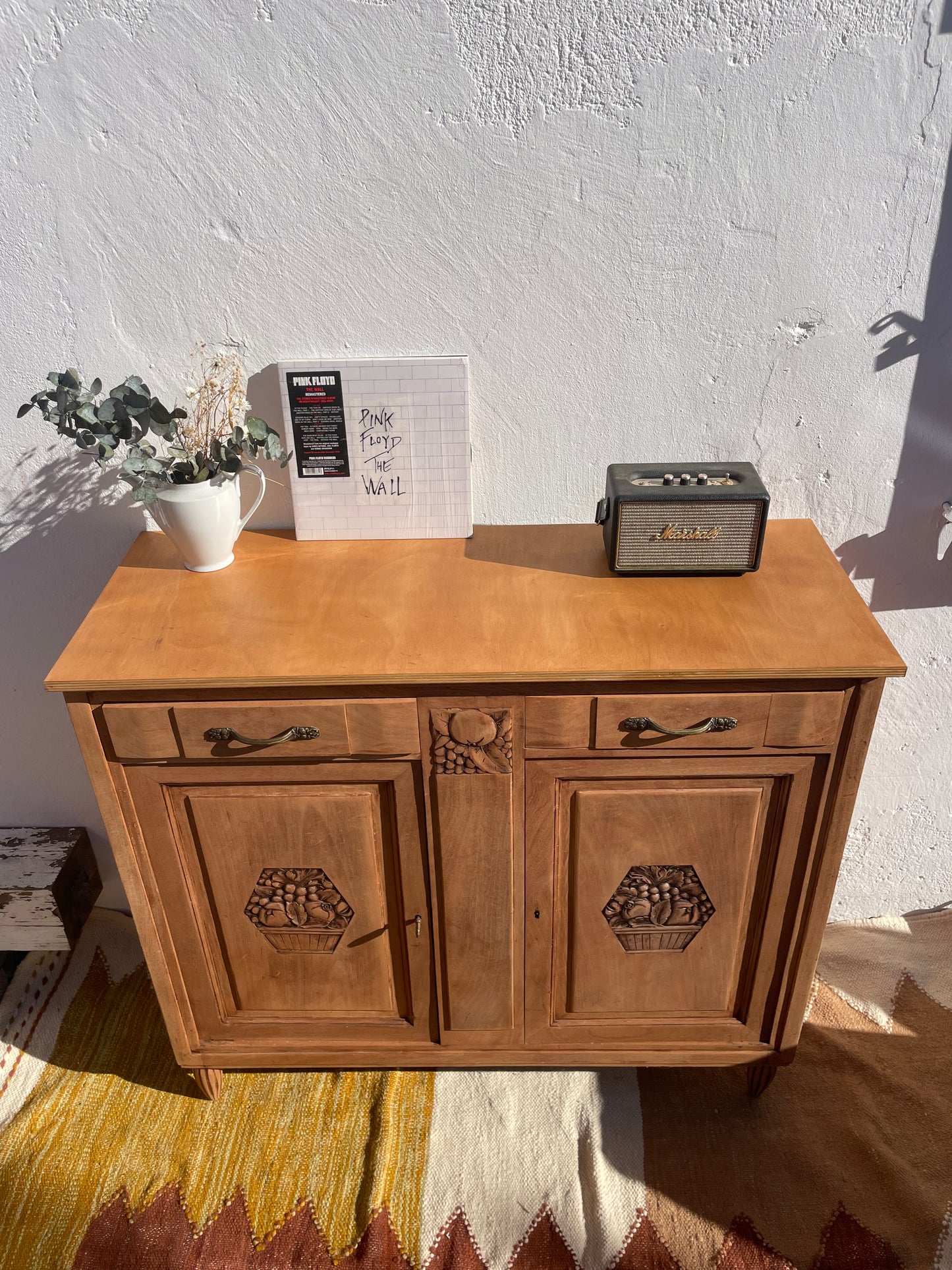 Buffet ancien en bois massif – meuble campagne chic