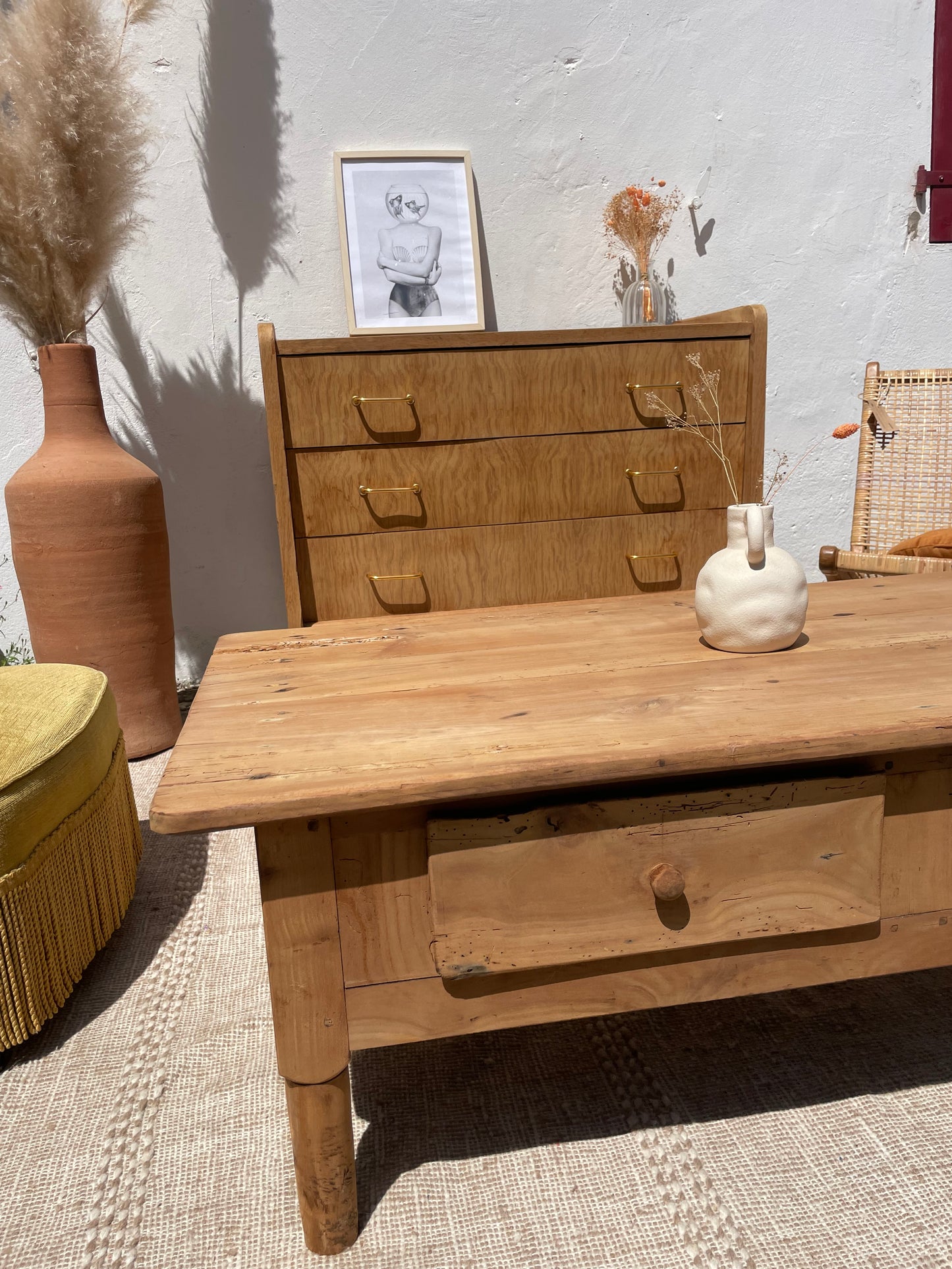 Table basse de ferme ancienne en bois massif – Décapée – 120 x 60 cm