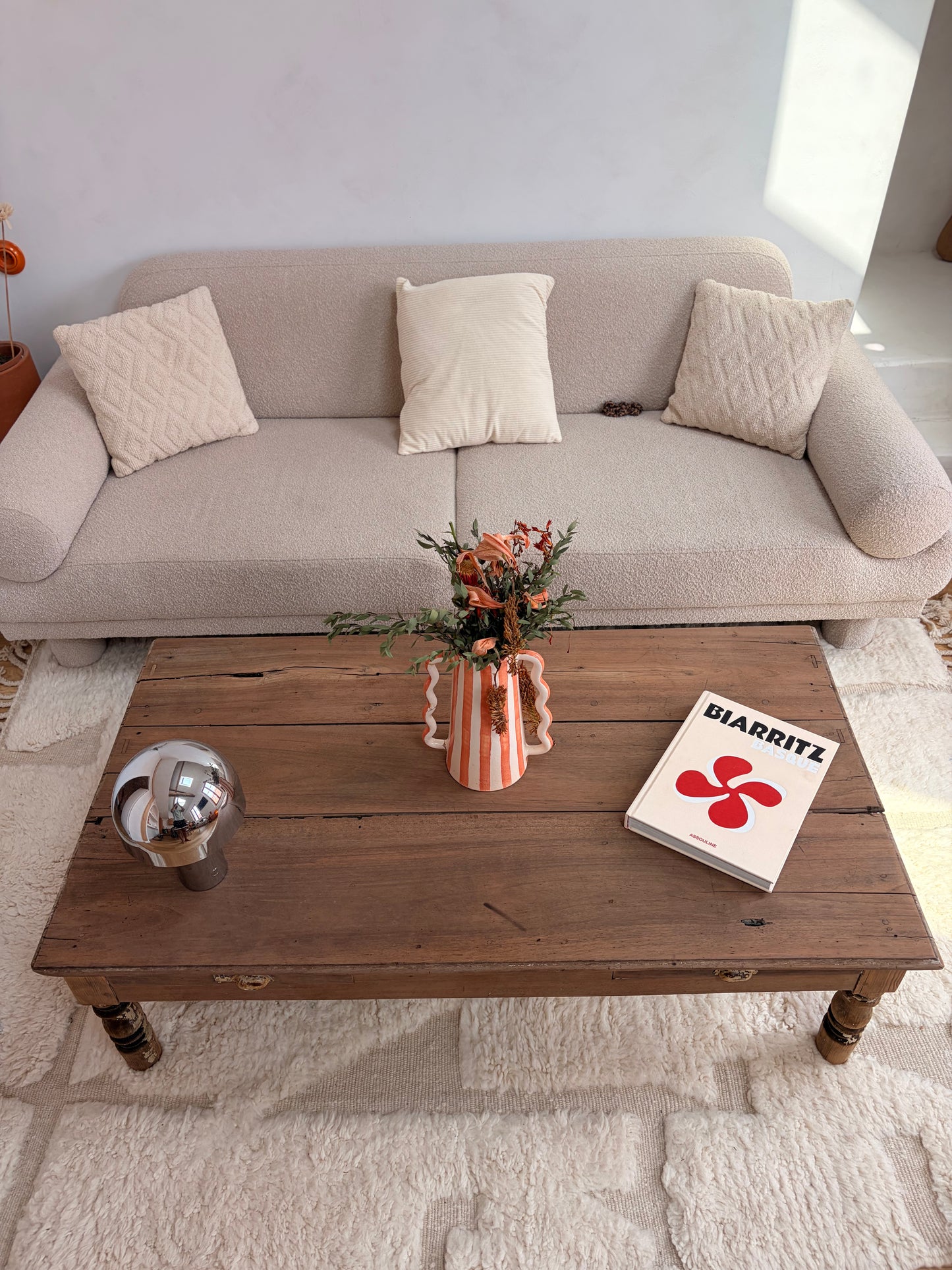 Grande table basse de ferme bois massif décapé - 137 x 74