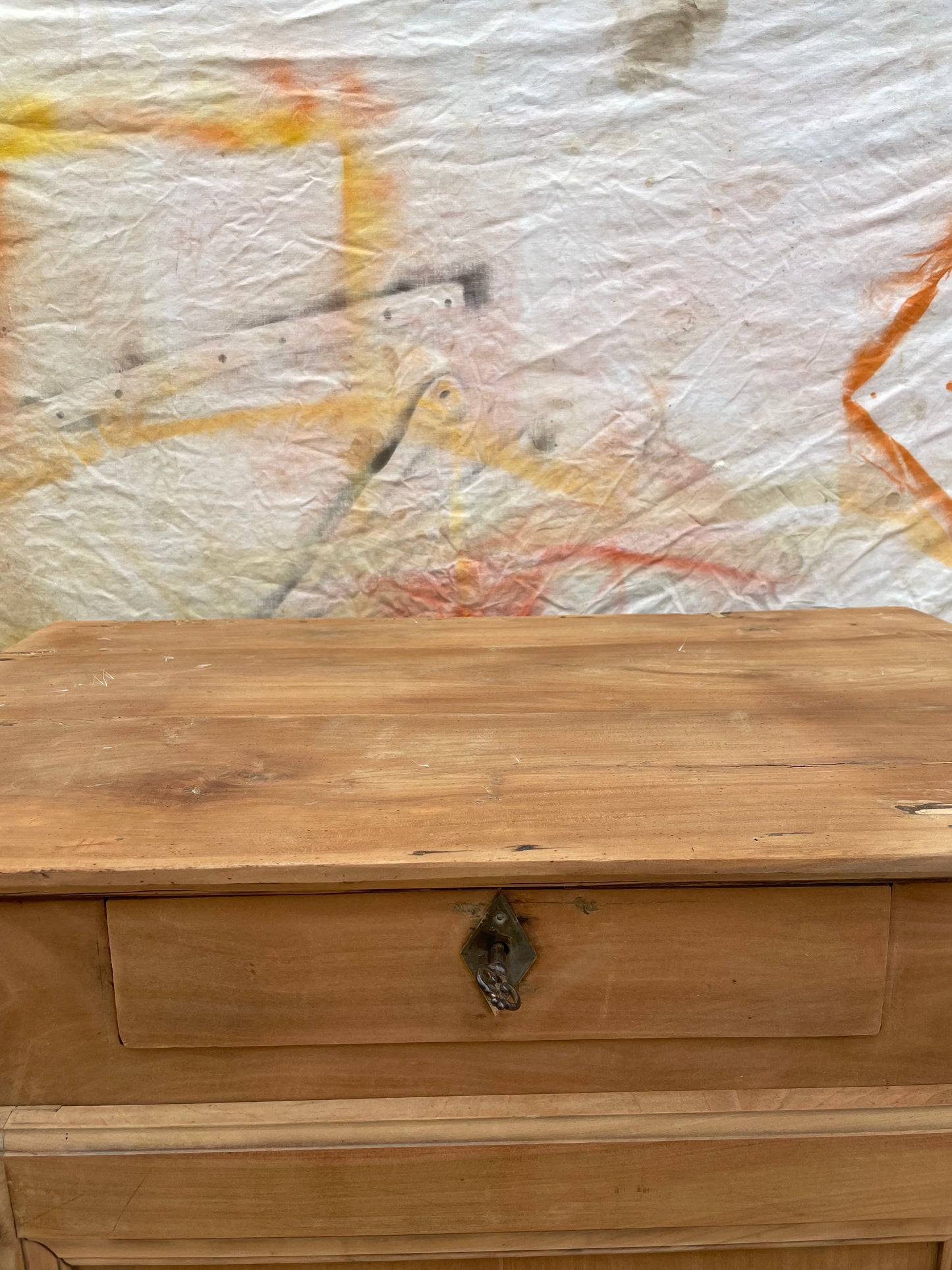Confiturier ancien en bois massif – meuble de charme