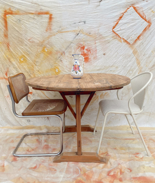 Table de vigneron a bascule vintage ronde en bois brut