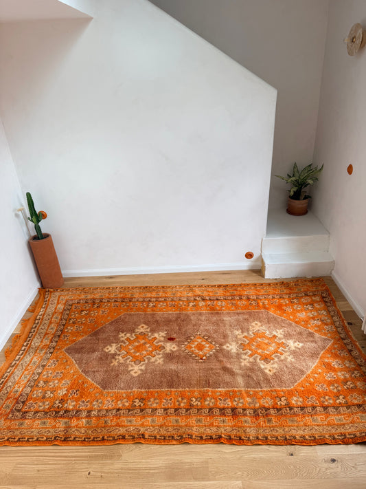 Tapis berbère Taznakht vintage – 3,20 x 1,71 m