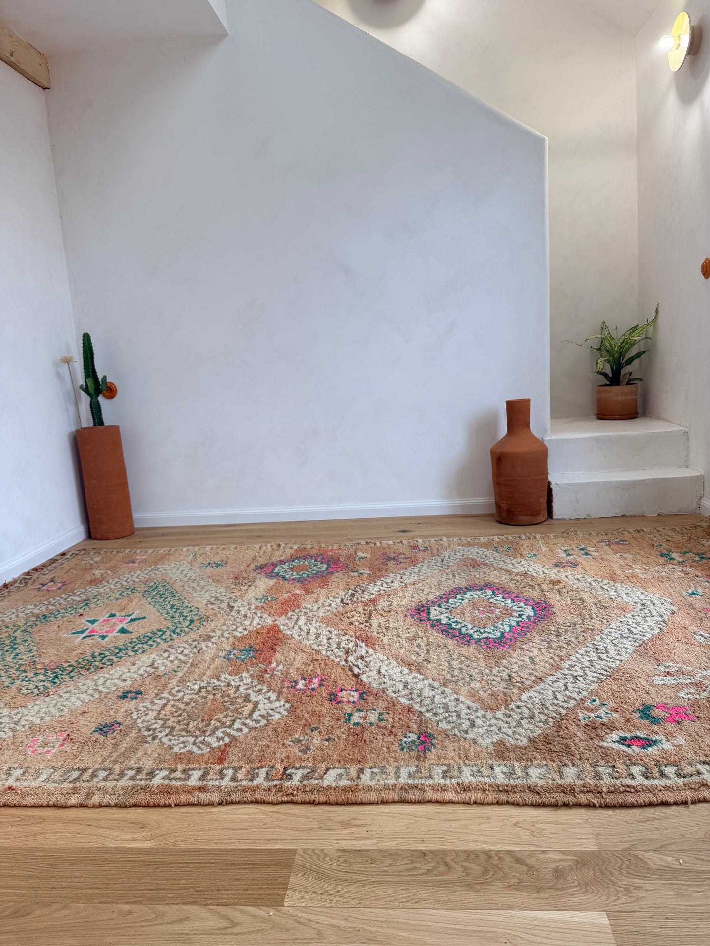 Tapis berbère Beni M’Guild vintage en laine – Pièce unique