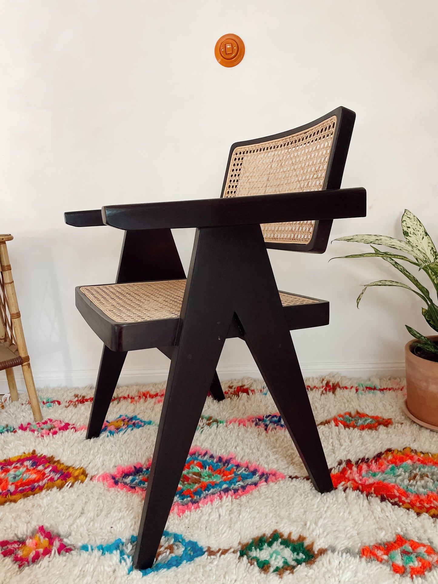 Fauteuil Bali Teck & cannage couleur noir