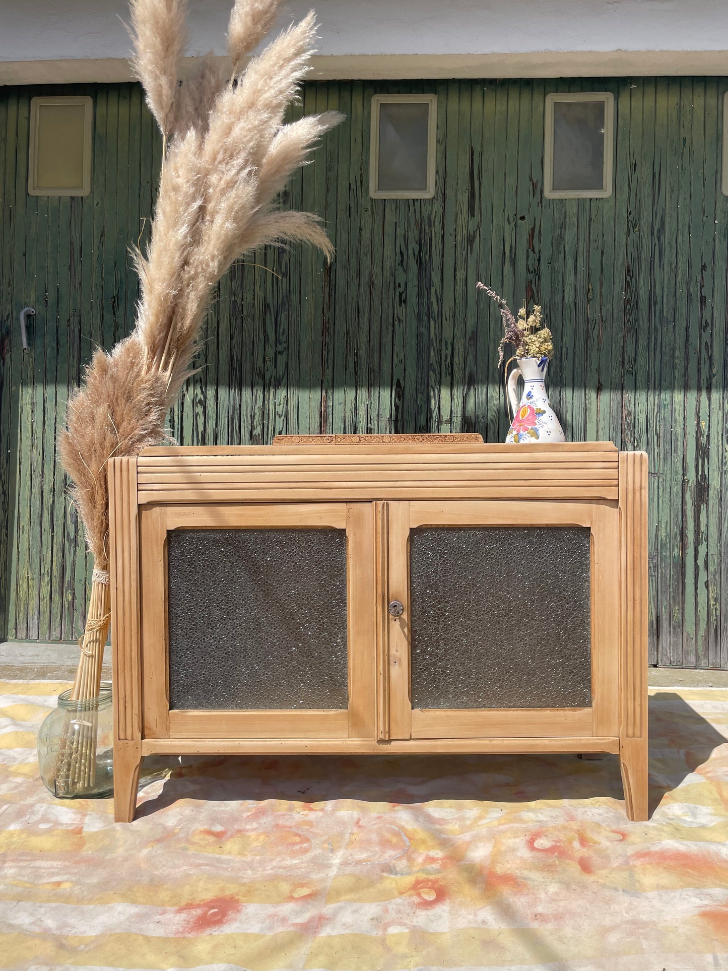 Buffet bas vitré ancien – Élégance Art Déco et charme intemporel