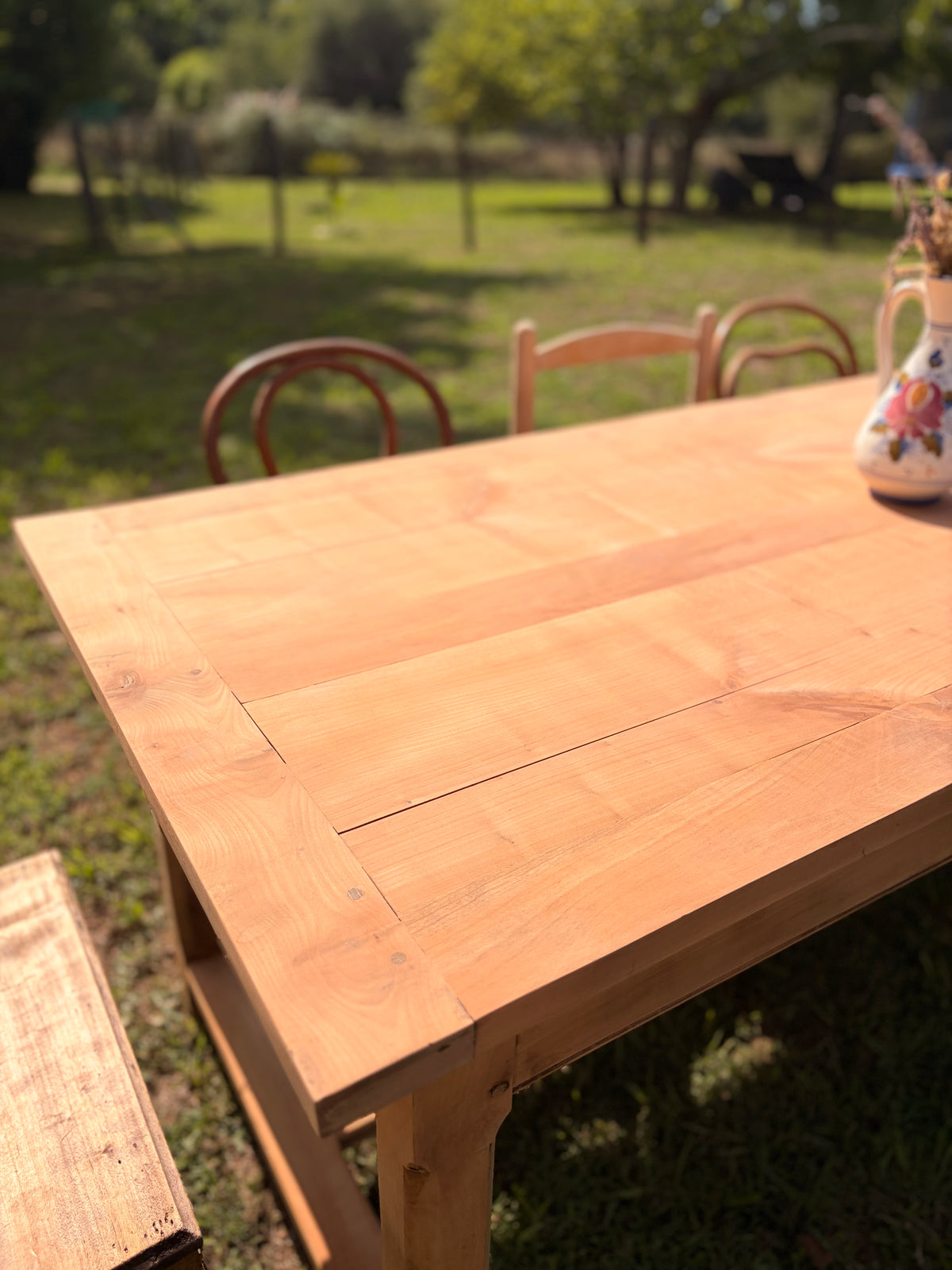 Table de ferme vintage en bois massif – 200 cm – 2 grands tiroirs