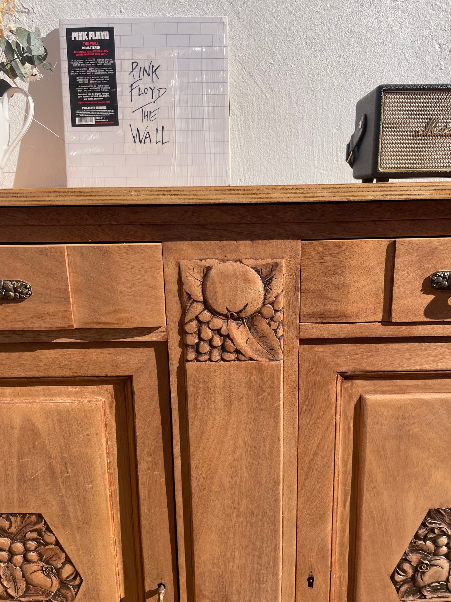 Buffet ancien en bois massif – meuble campagne chic