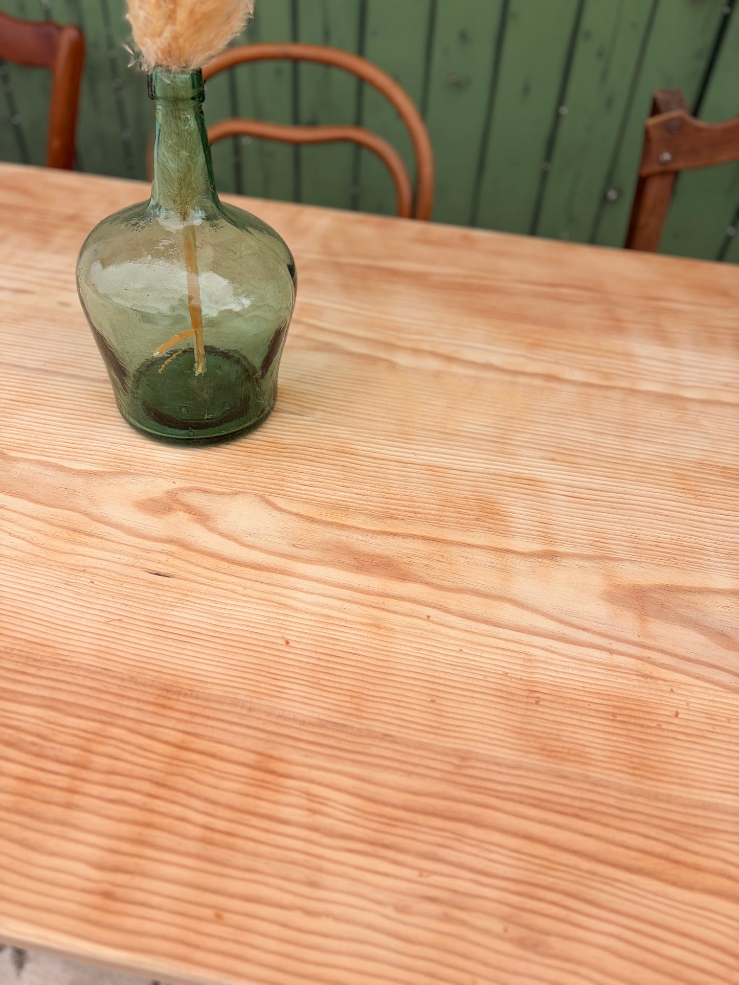 Grande table de ferme vintage en pin massif décapé – 200 × 80 cm