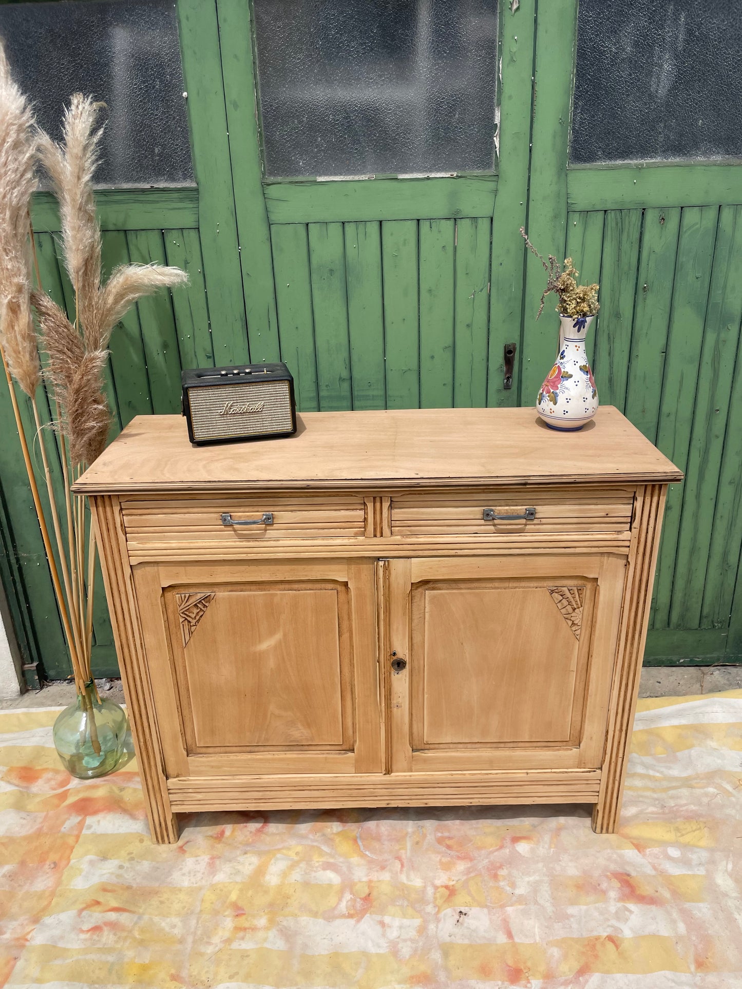 Buffet ancien en bois brut  décapé – Esprit campagne chic