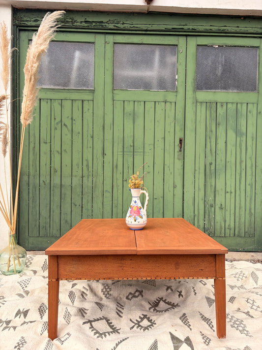 Table basse vintage en bois – 100 x 82 cm