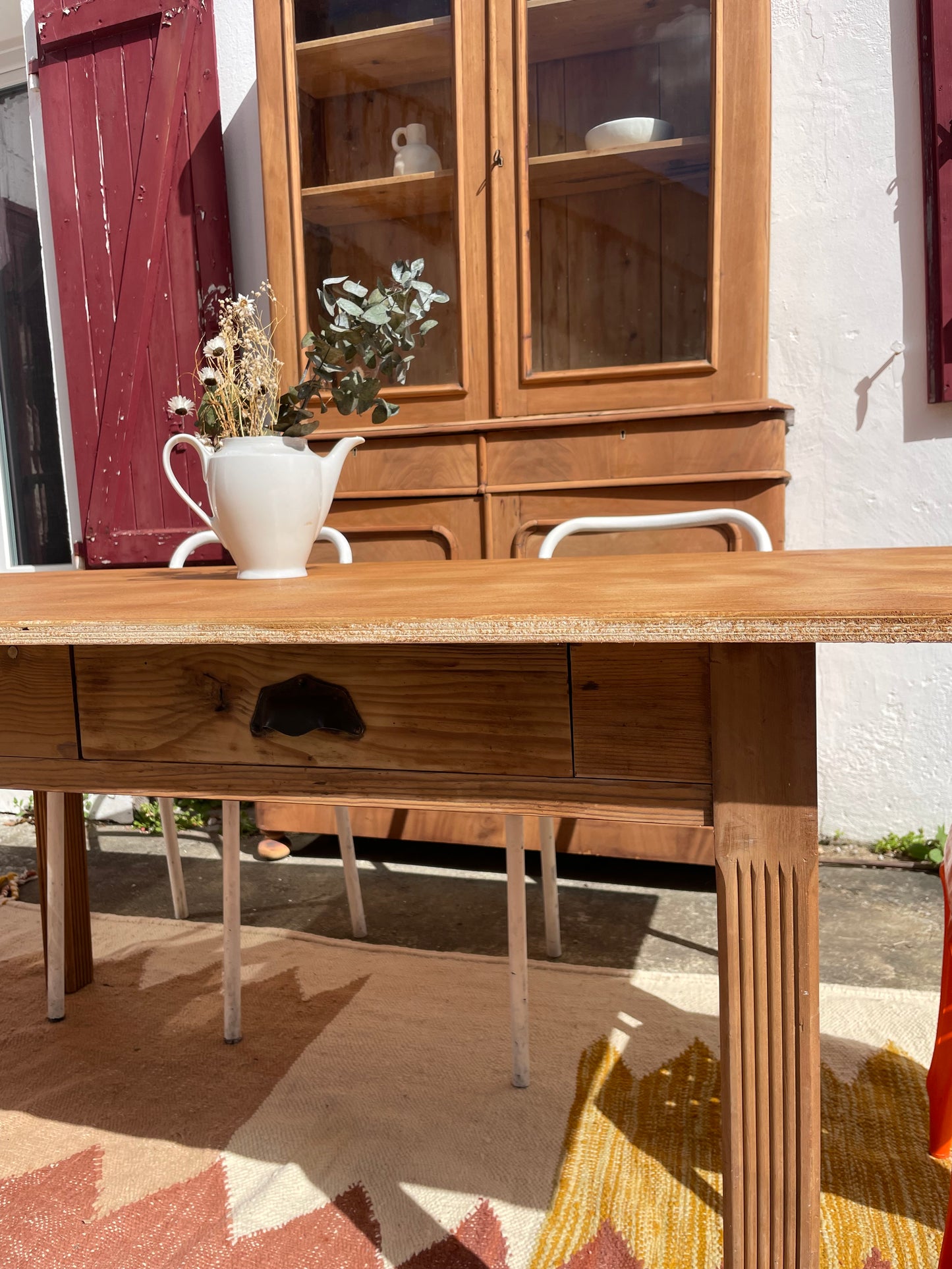 Grande table de ferme vintage 4 tiroirs – 200 × 100 cm