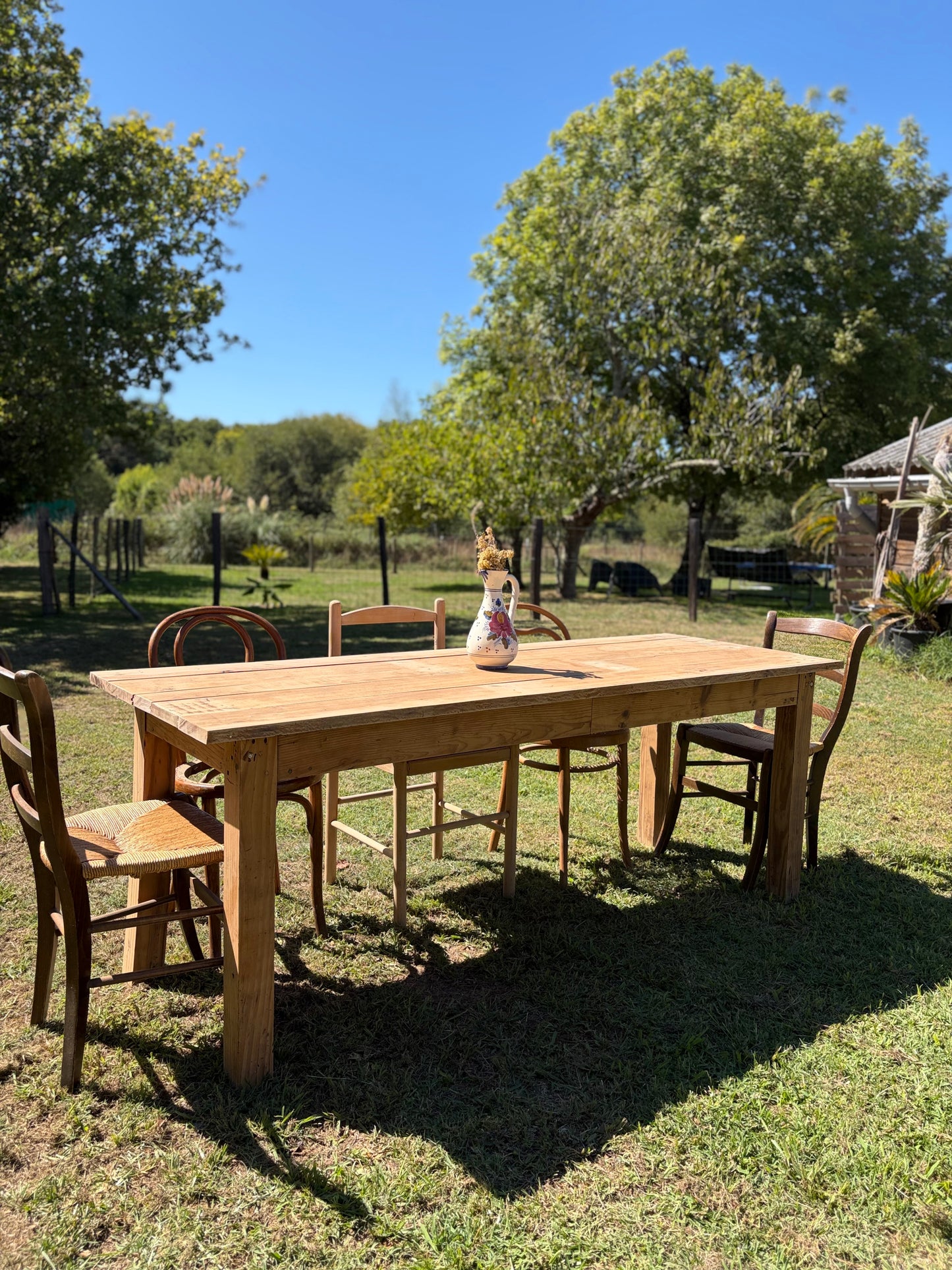 Table de ferme vintage en bois massif extensible – 200 à 250 cm