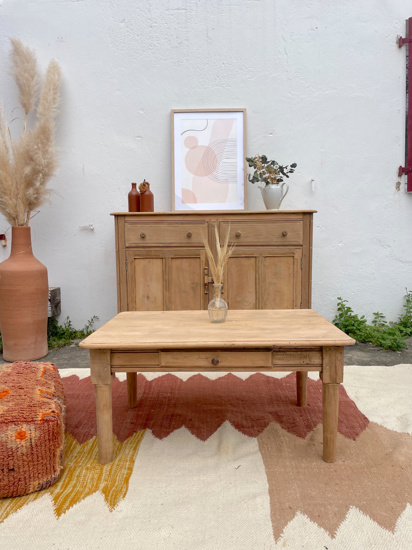 Table basse ancienne en bois massif vintage – patine naturelle