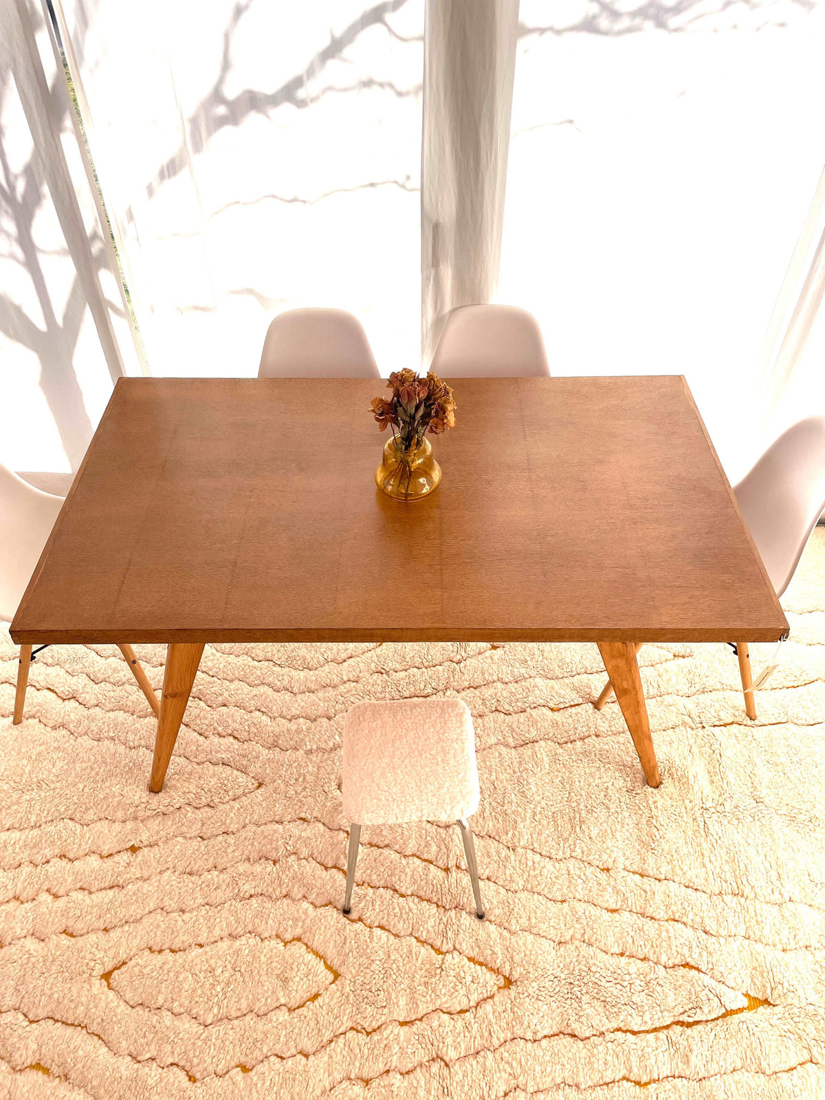 Table vintage pieds compas style scandinave